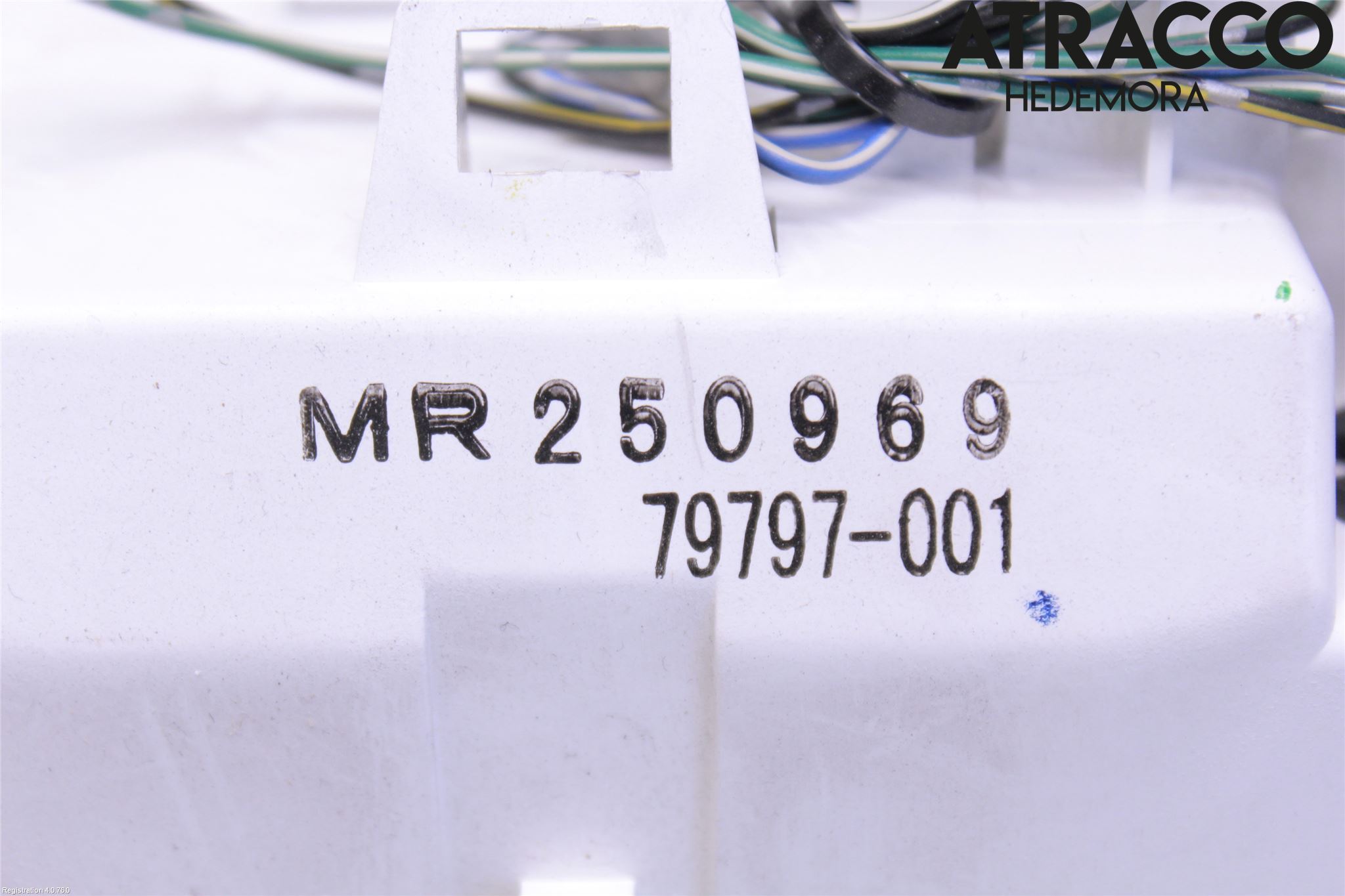 Mitsubishi L200   96-06 Instrument Lutningsindikator