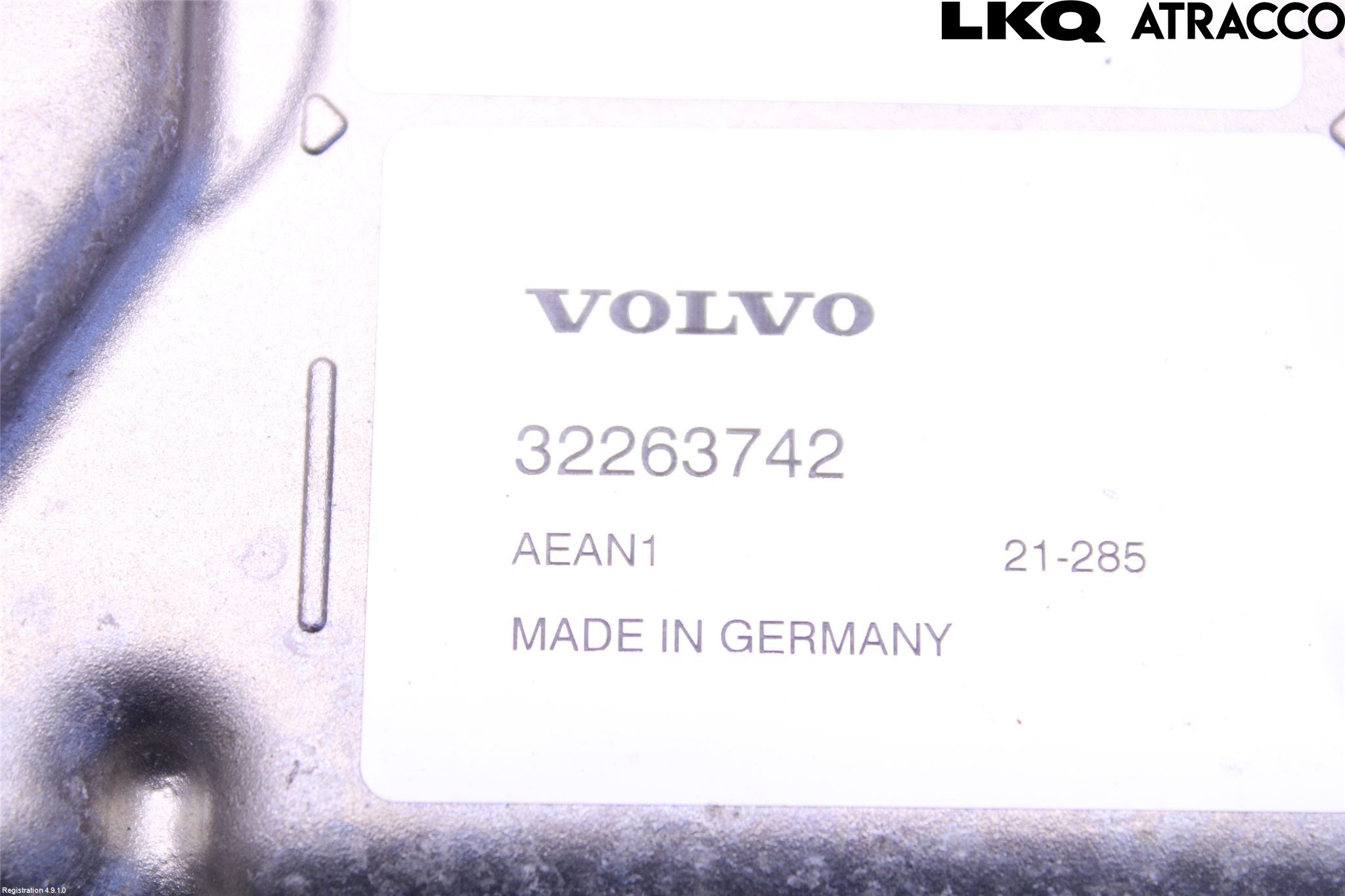 Volvo XC60 18- Inverter Hybrid