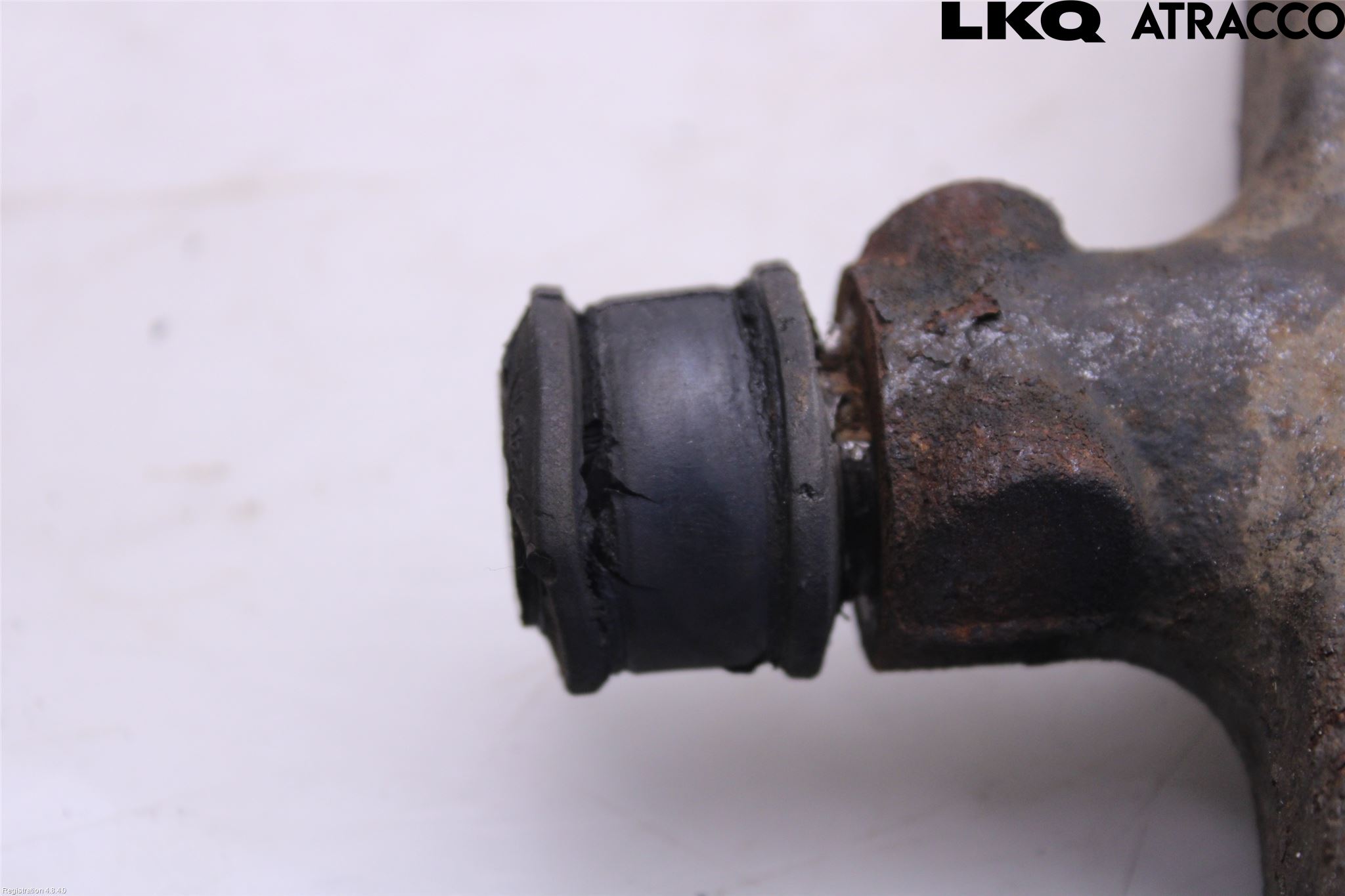 Renault MASTER III  04-10 Bärarm Fram Undre Vä