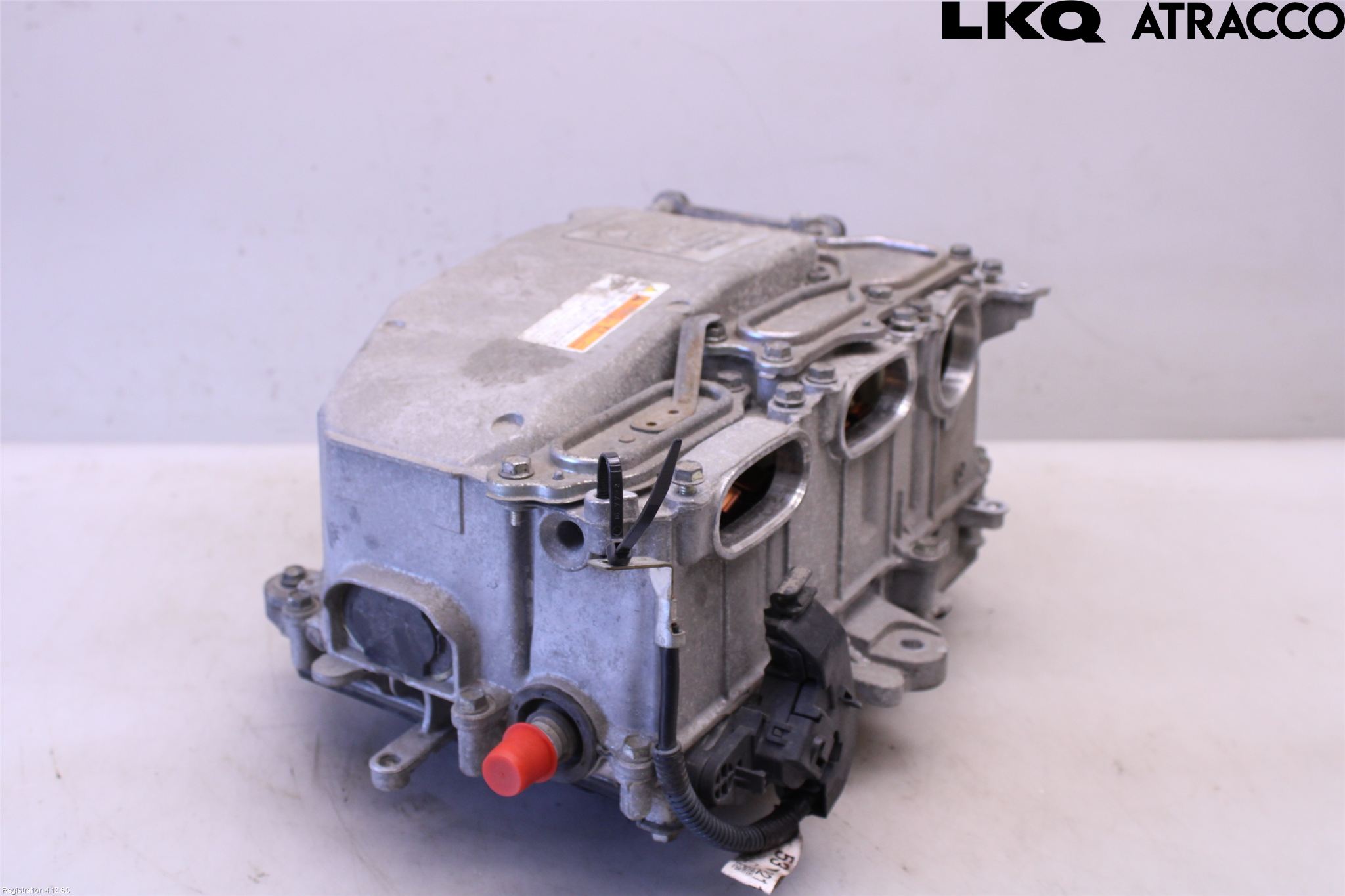 Toyota YARIS XP130 12-14 Hybridconverter