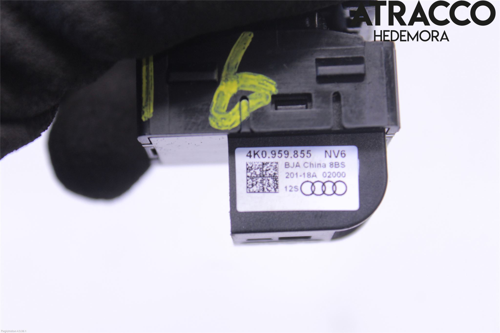 Audi A6 F2/C8 19- Strömställare Elhiss