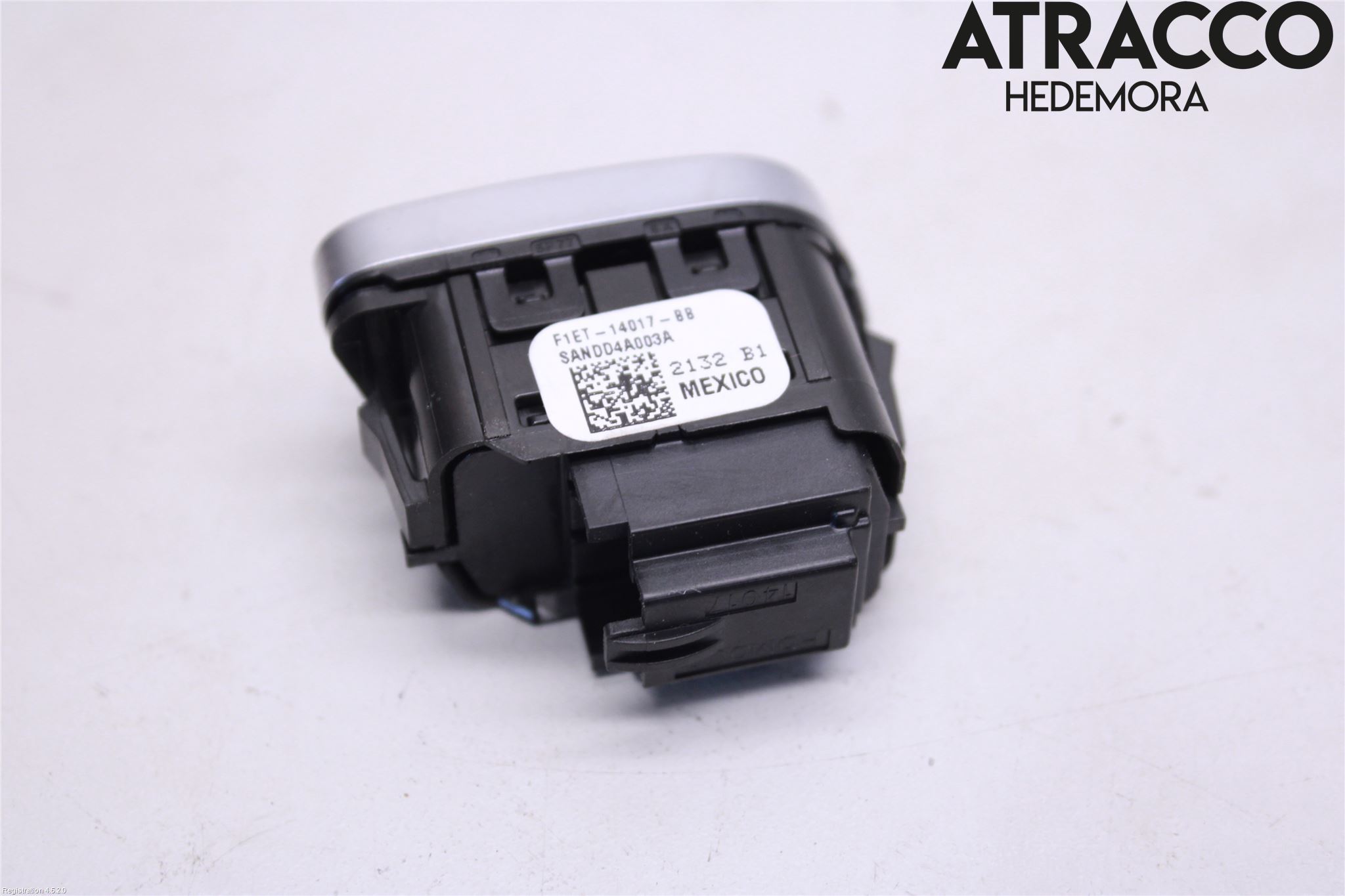 Ford E-TRANSIT SKÅP/BUSS 22- Strömställare Centrallås