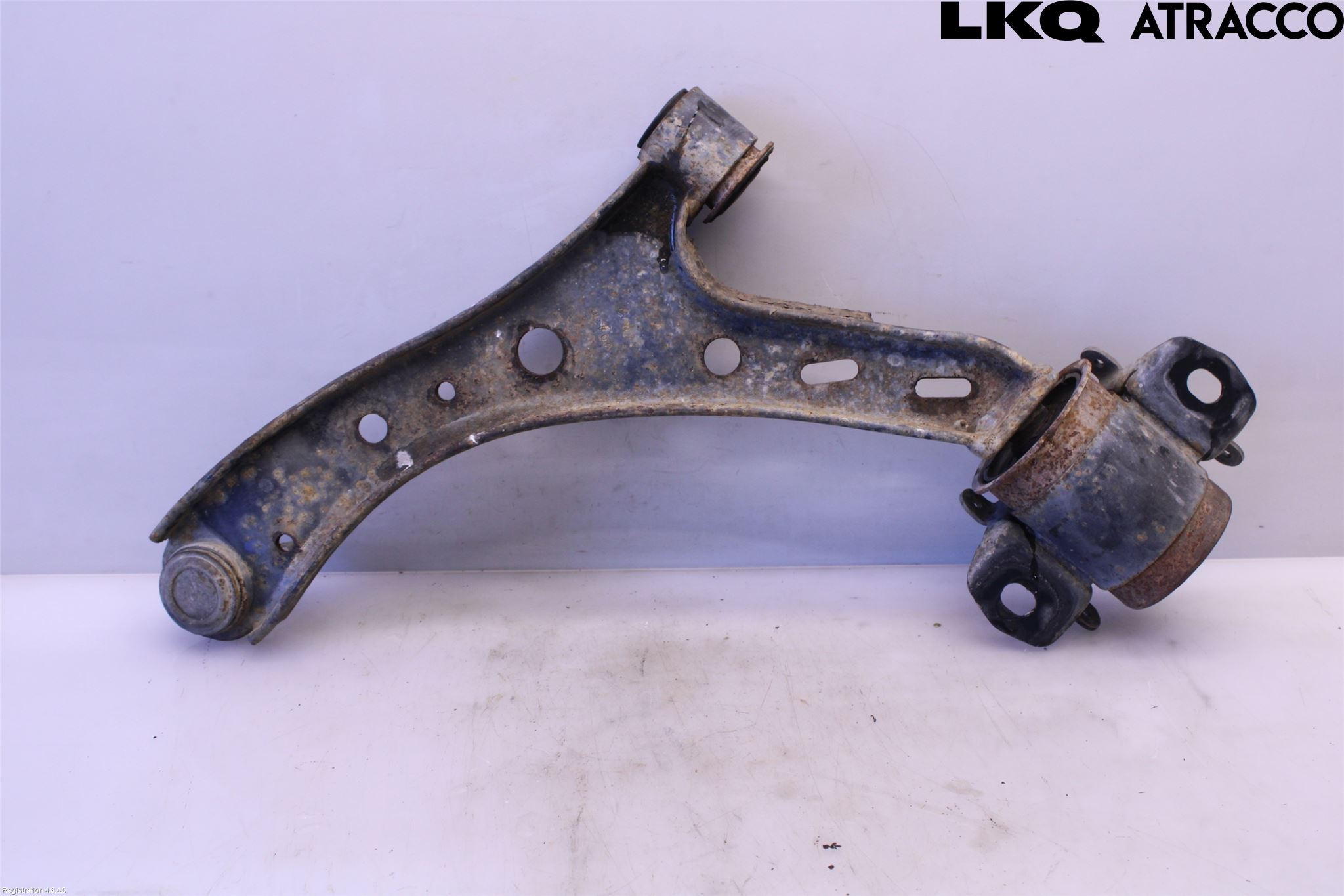 Ford MUSTANG V 05-14 Bärarm Fram Undre Hö