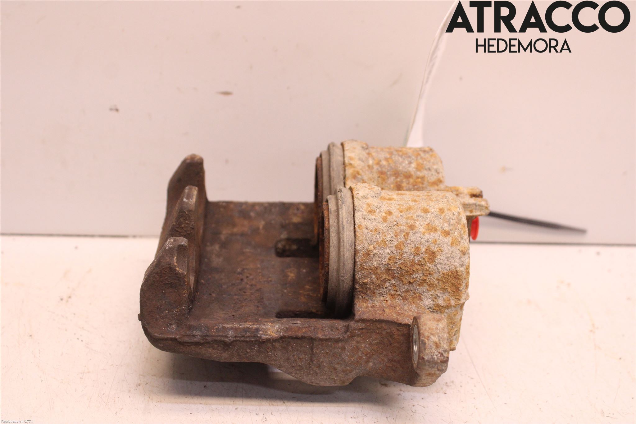 Nissan NAVARA 05-16 Bromsok Fram Vänster