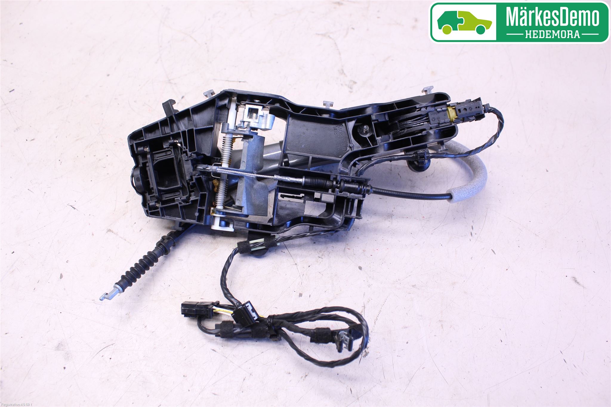 Volkswagen VW PASSAT 15-19 Dörrhandtag Yttre Vä