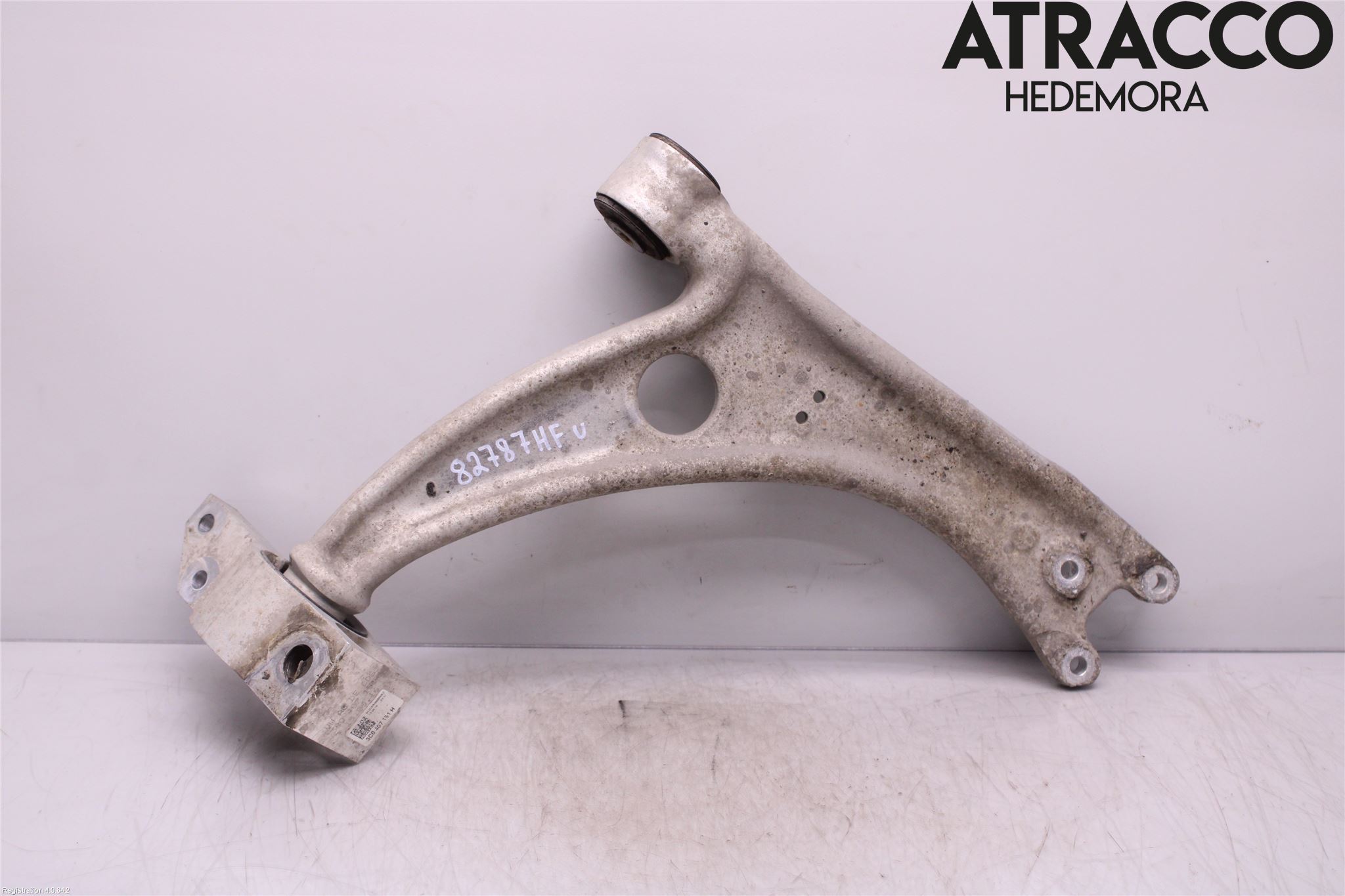 Audi Q3 8U 12-18 Bärarm Fram Undre Hö