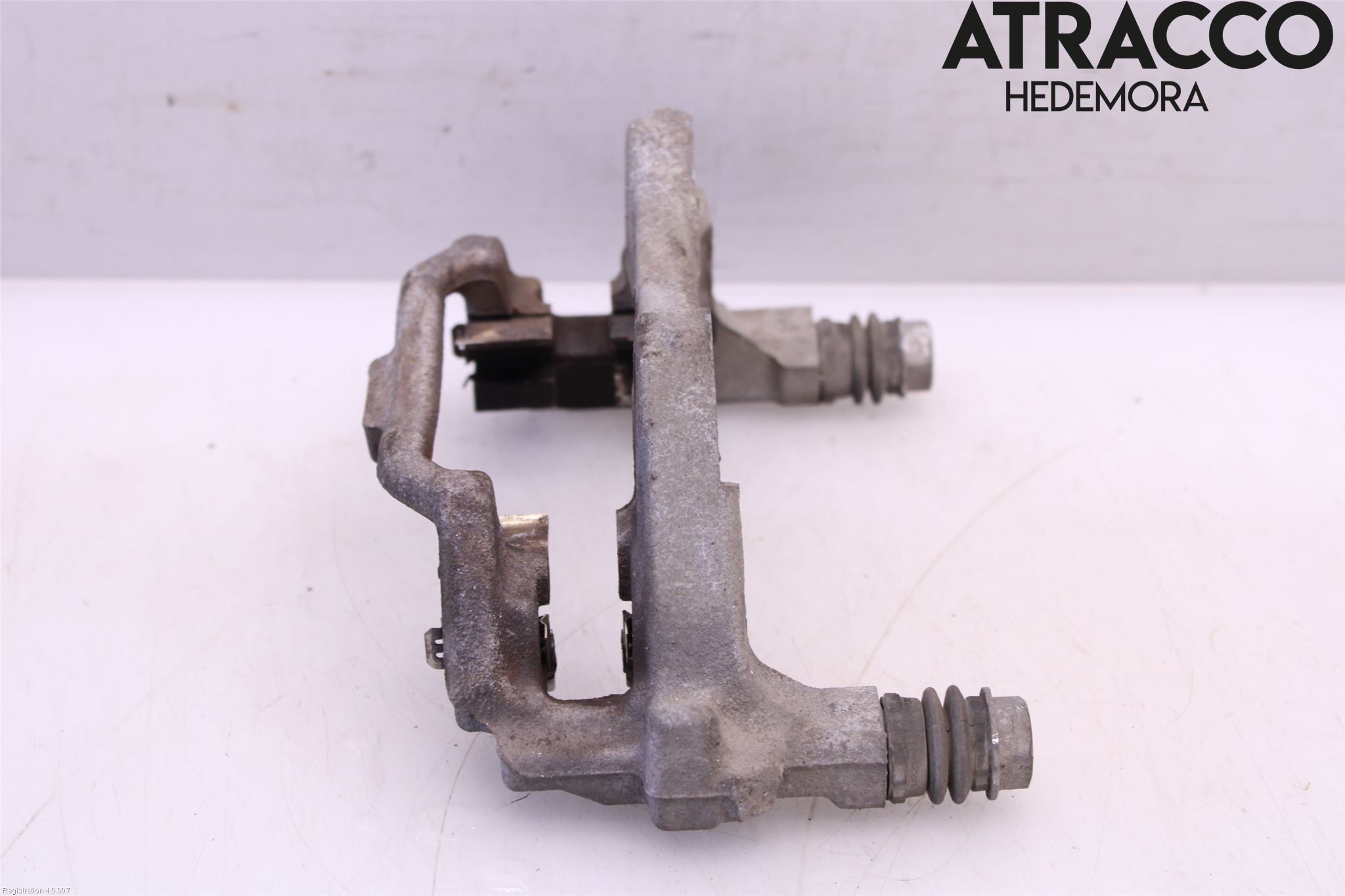 Toyota COROLLA 19- Bromsokshållare