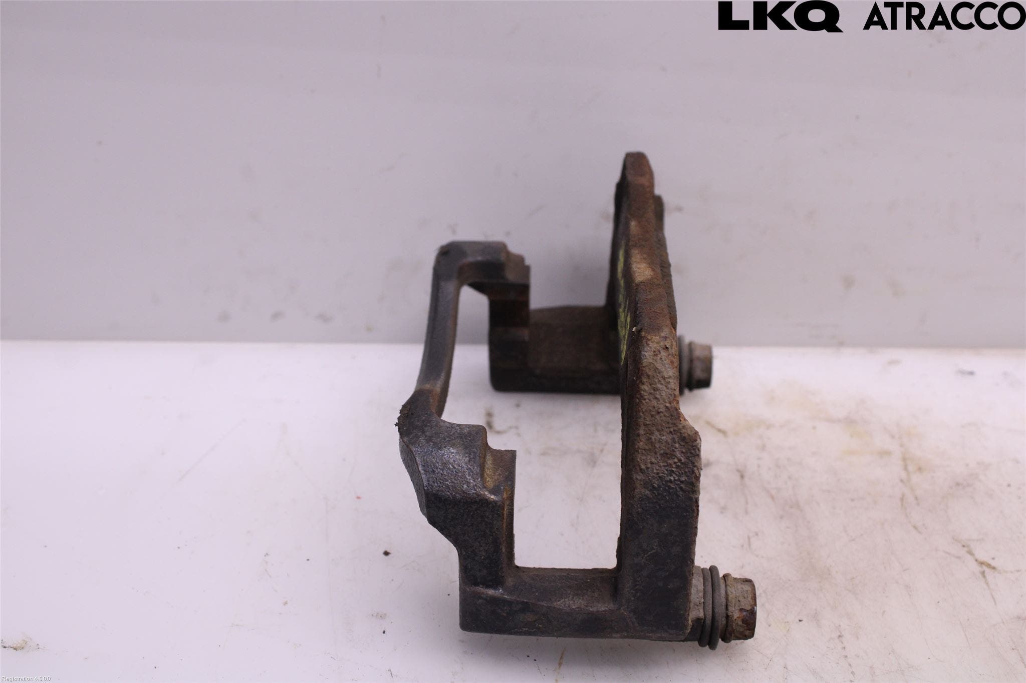 Toyota AURIS 13-19 Bromsokshållare