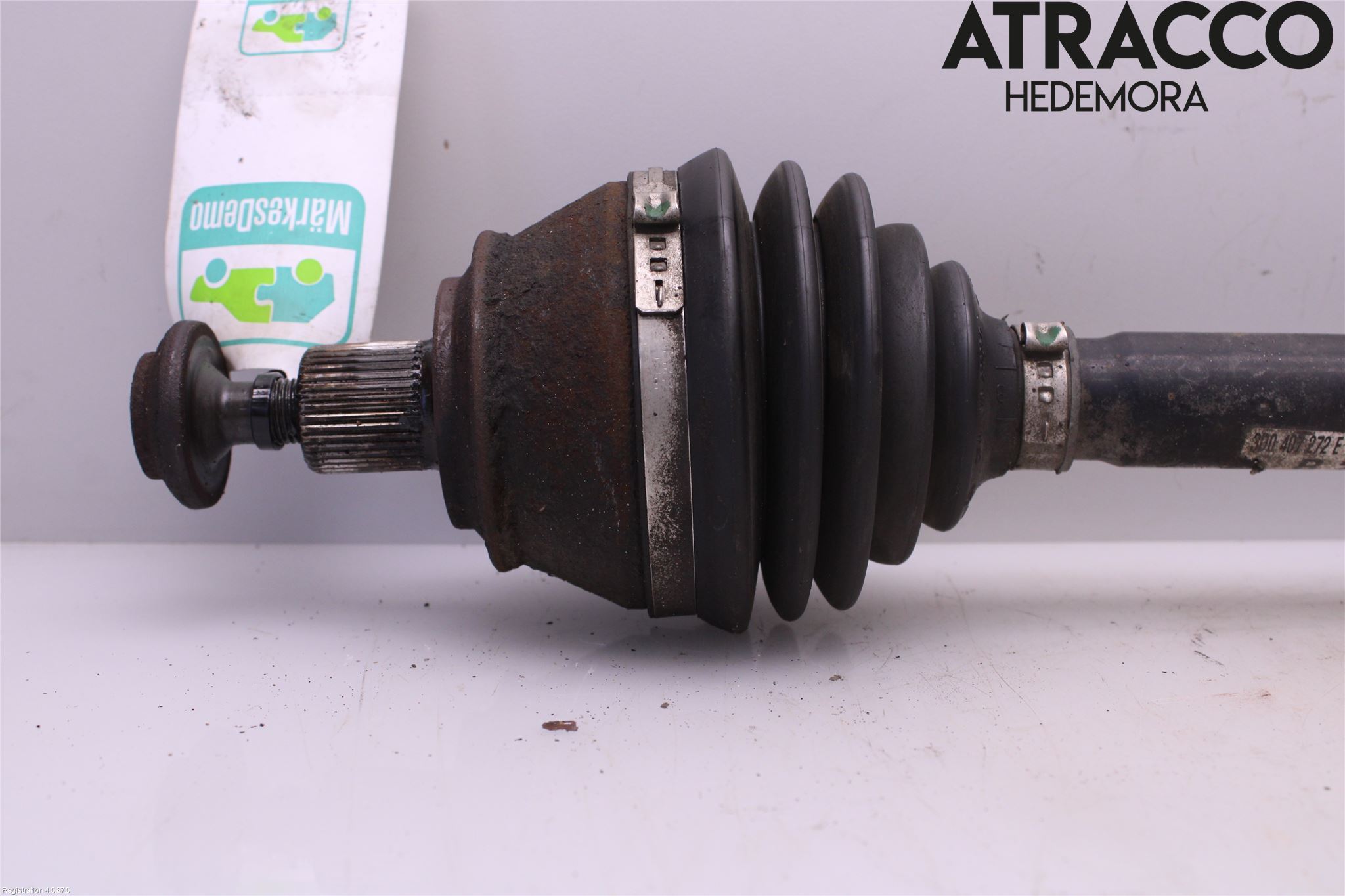 Volkswagen VW PHAETON Drivaxel Fram Höger