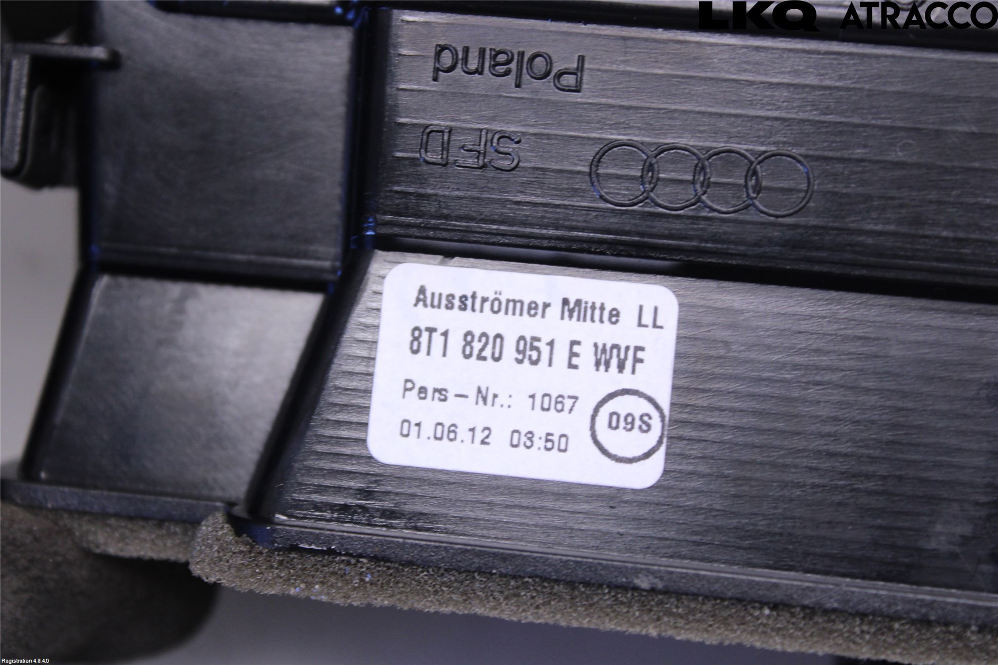 Audi A4 12-15 Defrosterkanal-Munstycke