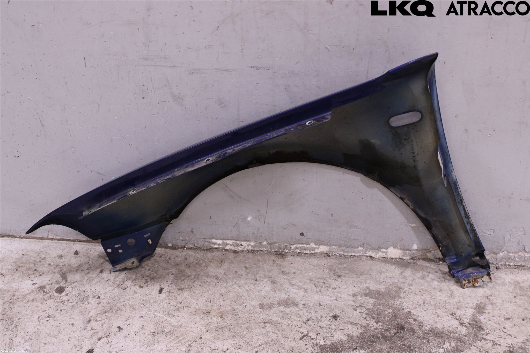 Volkswagen VW PASSAT 01-05 Skärm Fram Höger