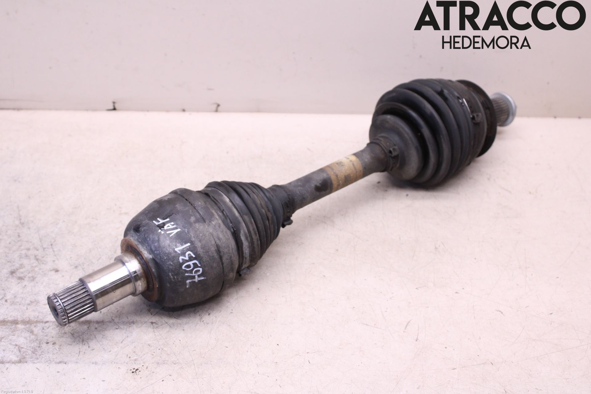 Mercedes-Benz MB A-KLASS (W176) 13-18 Drivaxel Fram Vänster