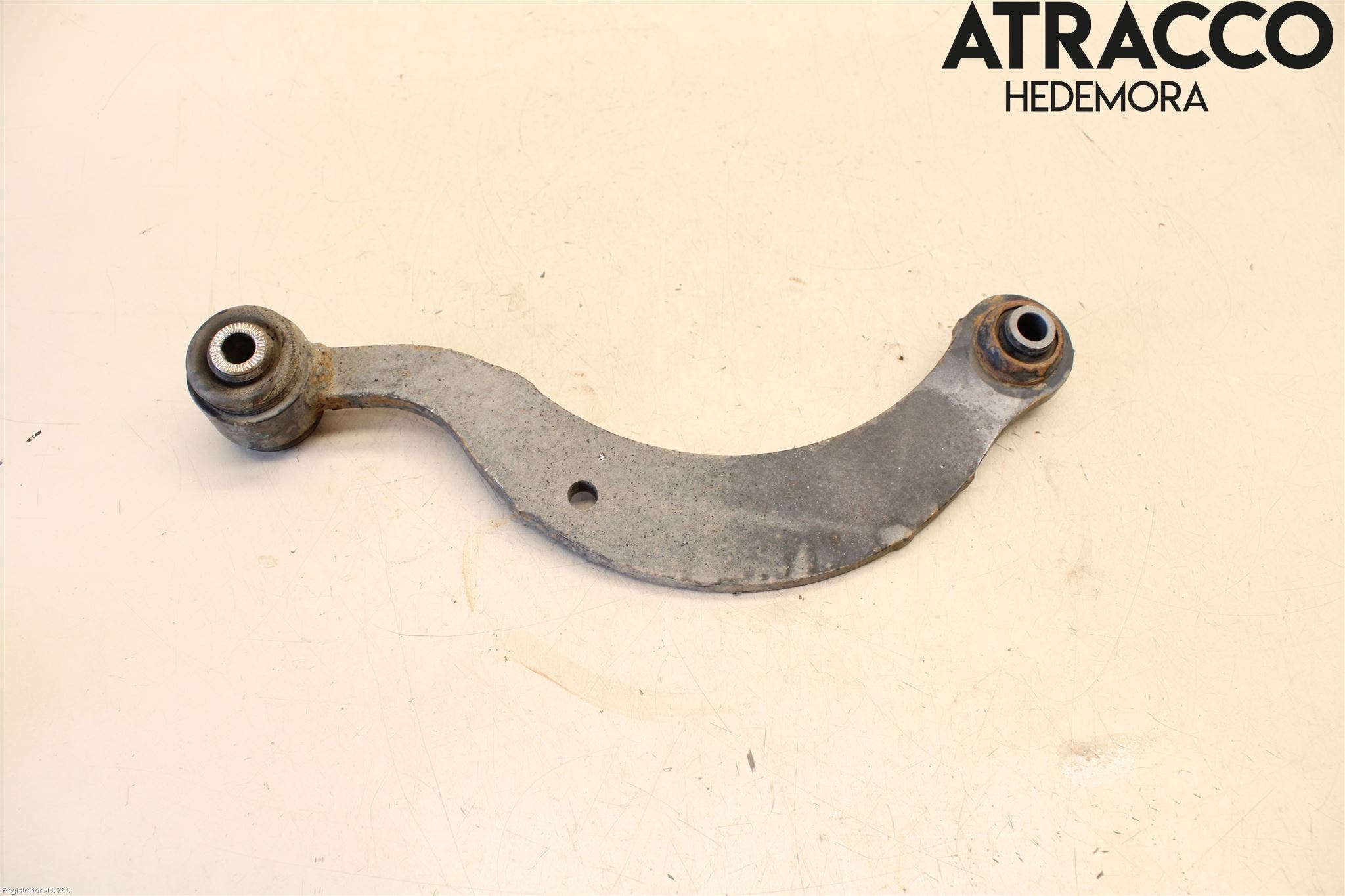 Toyota AURIS 13-19 Bärarm Bak Höger