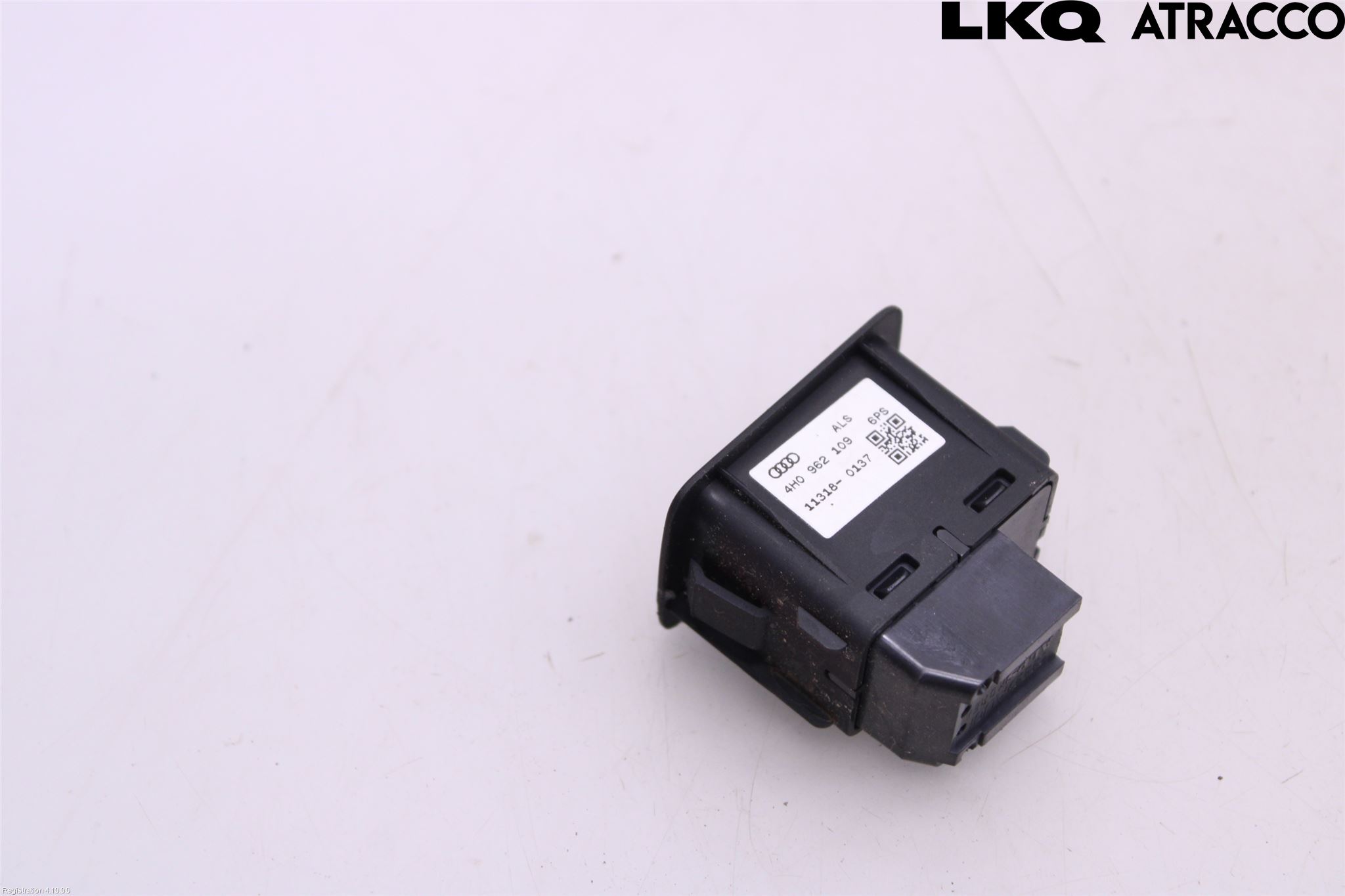 Audi A1/S1 11-18 Strömställare Fram