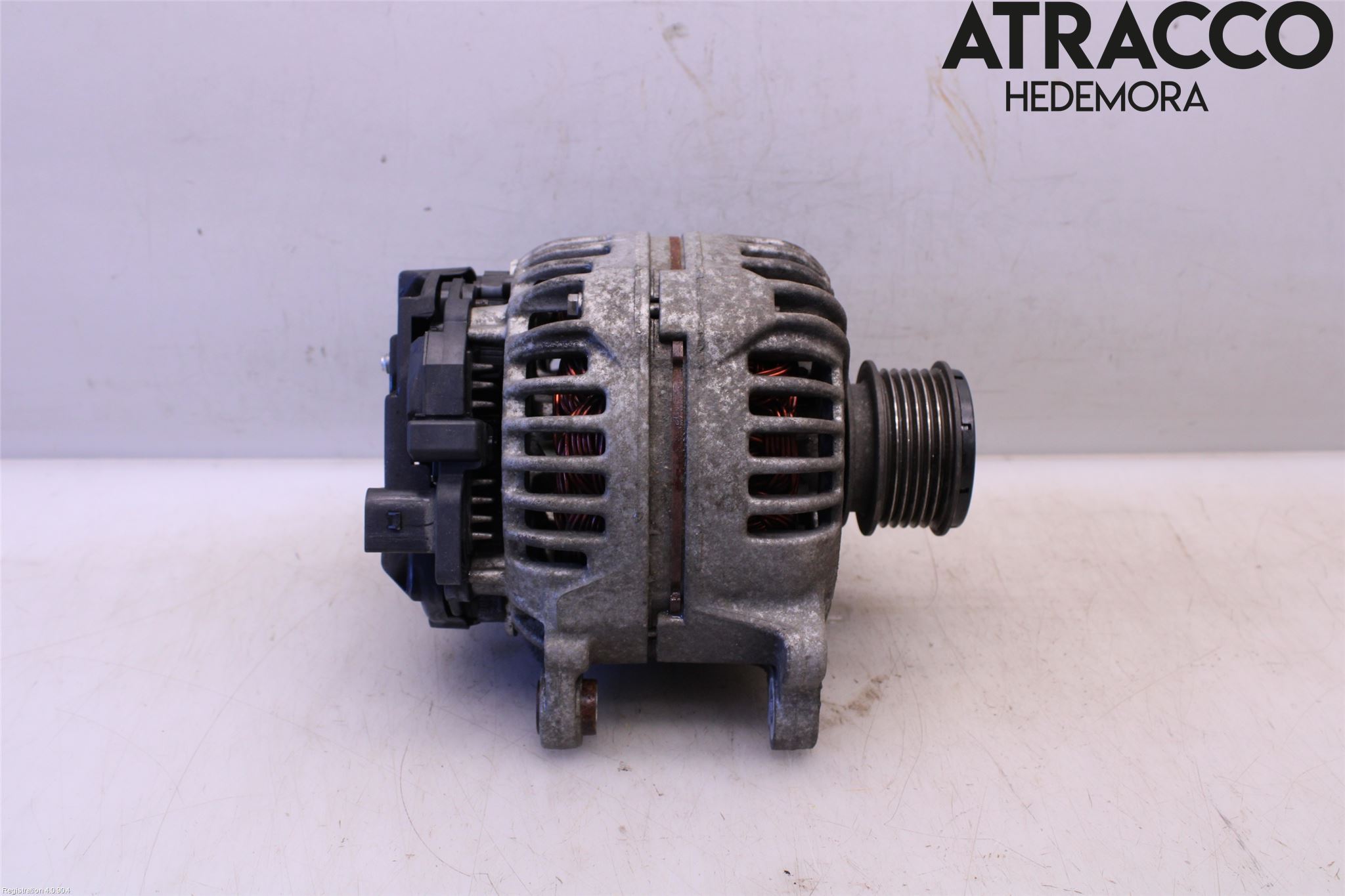 Volkswagen VW TRANSP/CARAVELLE (T5) 04-15 Generator