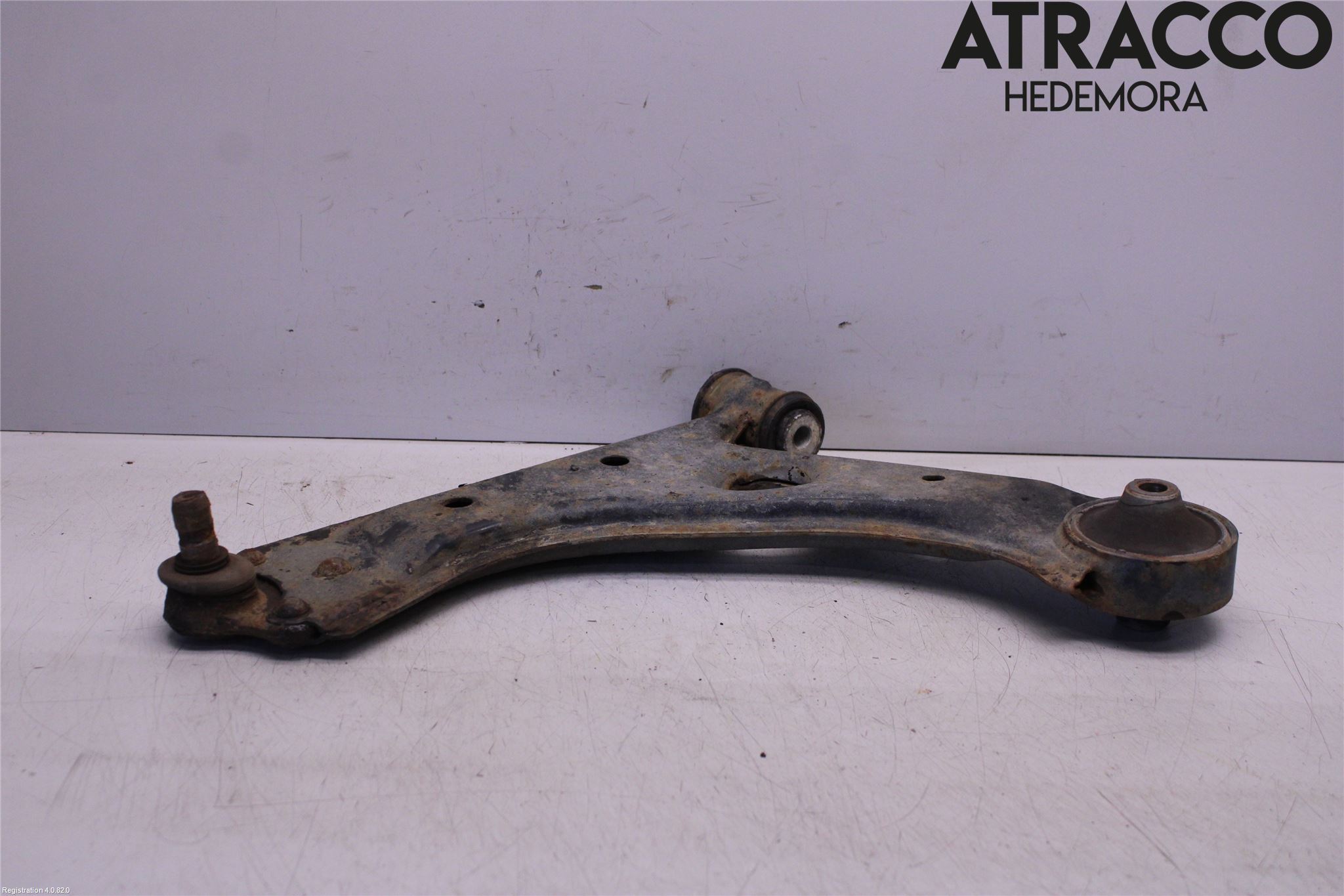 Opel CORSA E 15-19 Bärarm Fram Undre Vä