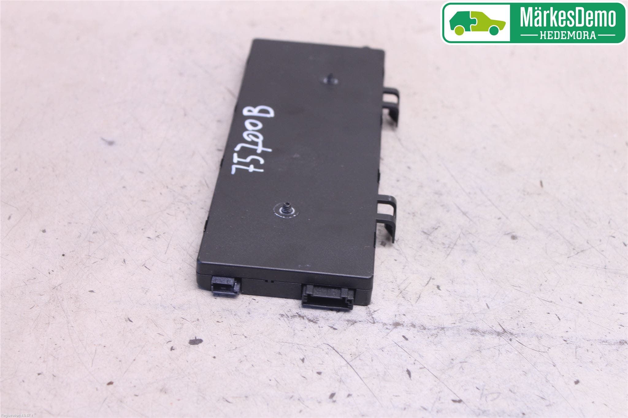 BMW X3 F25 10-17 Antennförstärkare