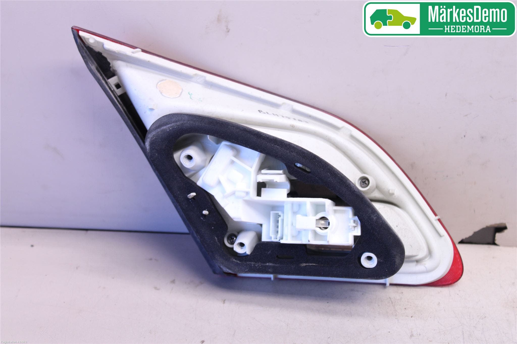 Opel ASTRA J 10-15 Bakljus Lucka Hö