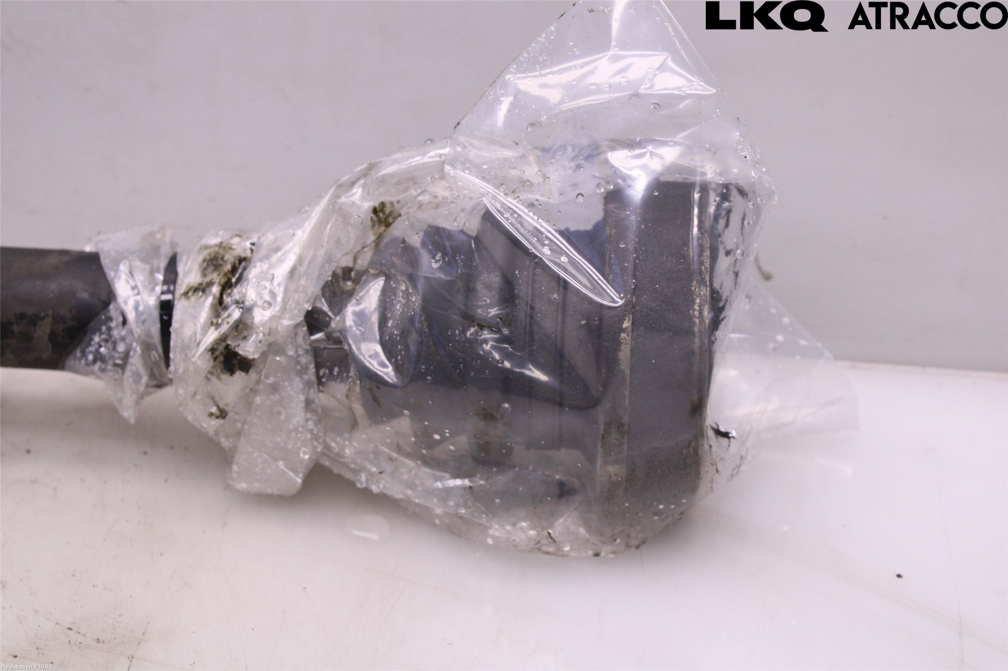 Audi A4/S4 94-99 Drivaxel Fram Höger