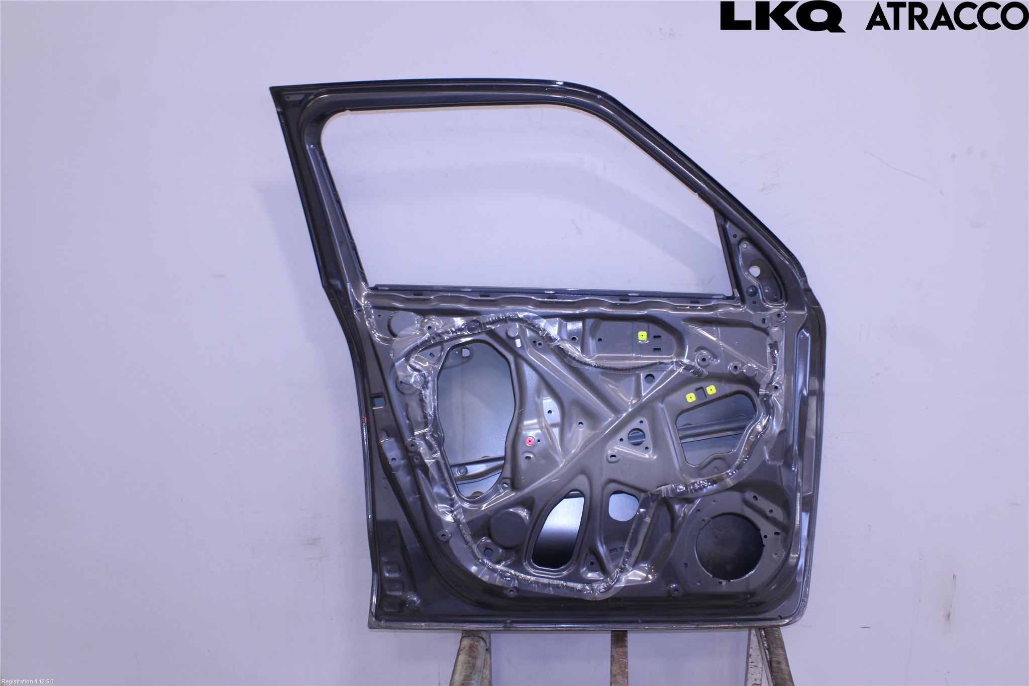Suzuki SWIFT 17-24 Dörr Fram Vänster
