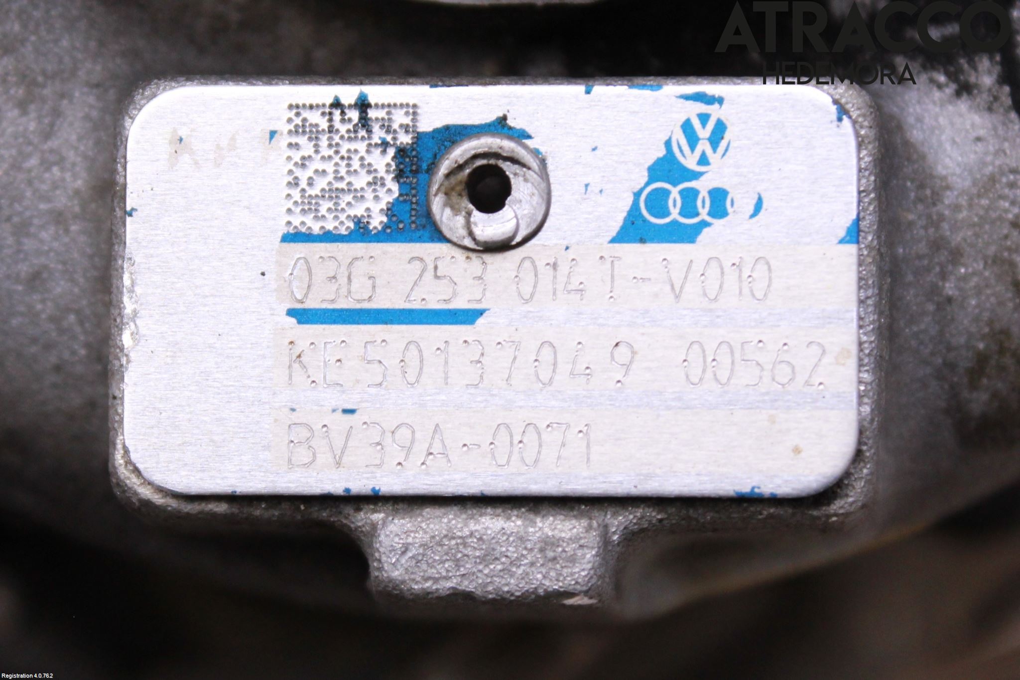 Volkswagen VW CADDY      04-10 Turboaggregat