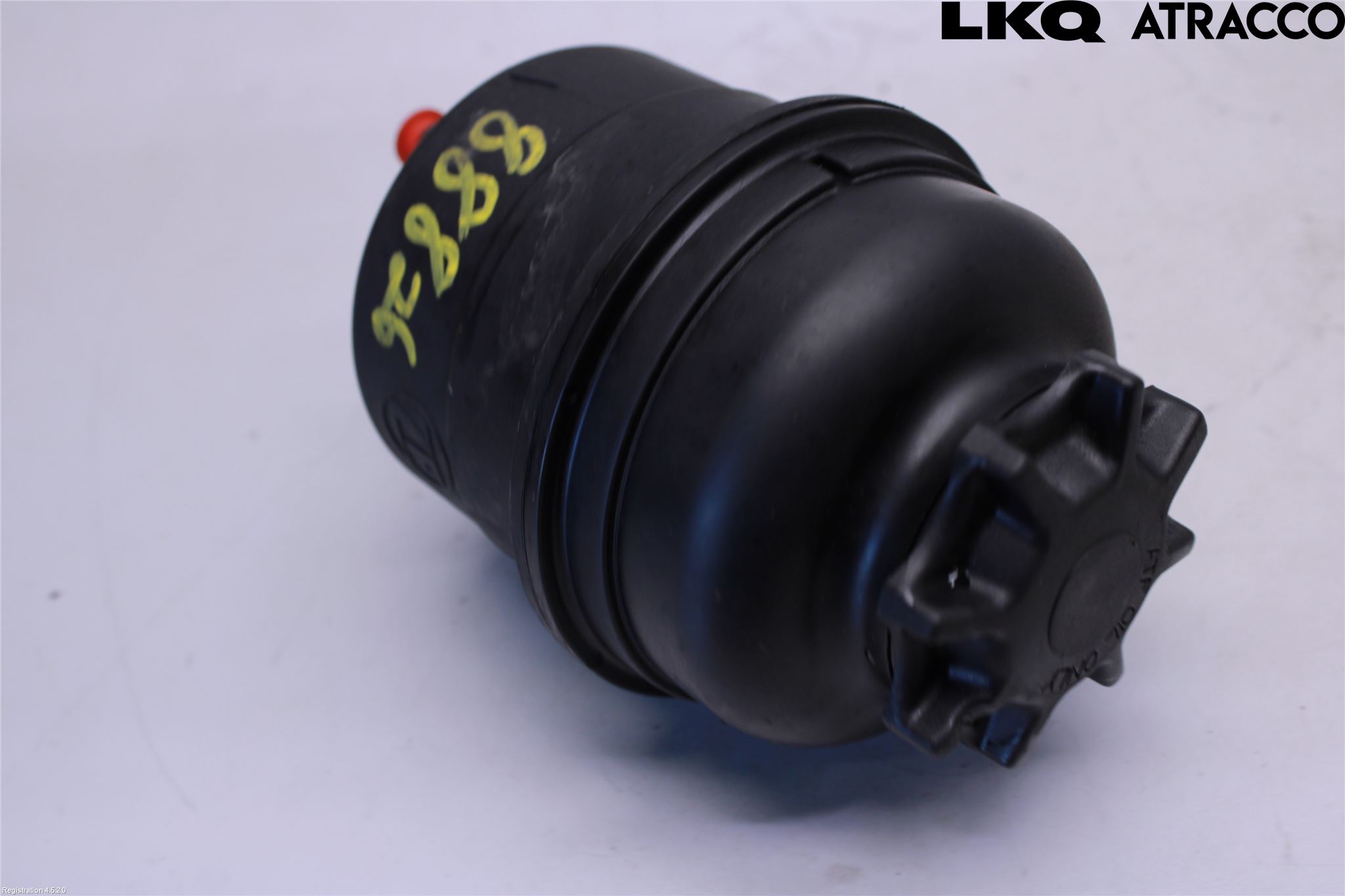 BMW 5 E39 95-04 Oljefilterhållare