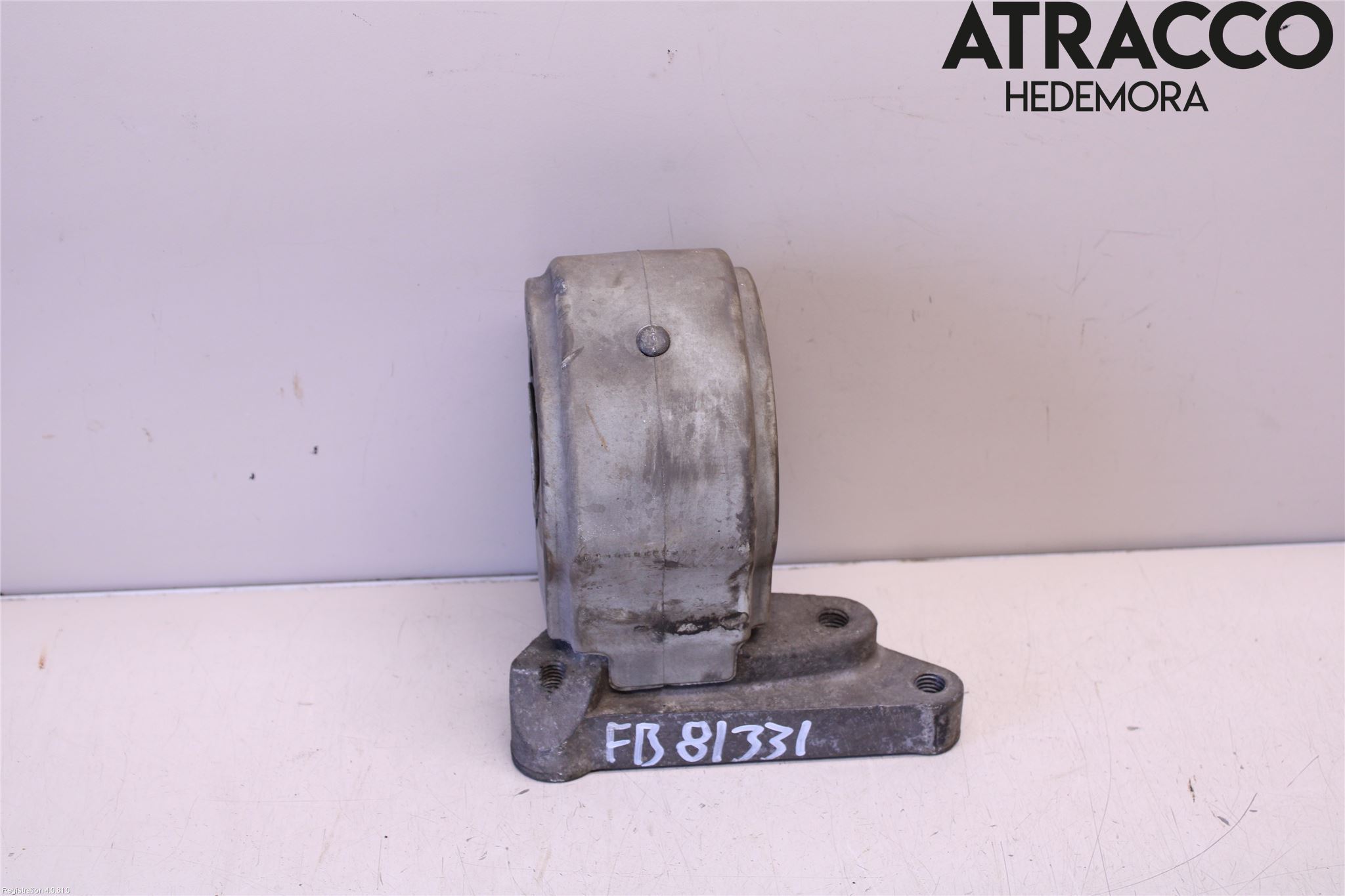 Opel INSIGNIA 09-16 Motorfäste