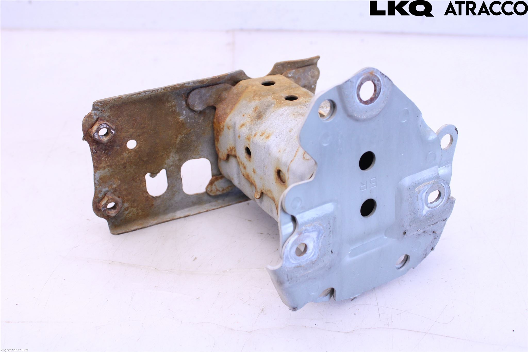 Toyota AURIS 13-19 Stötfångarbärjärn Bak
