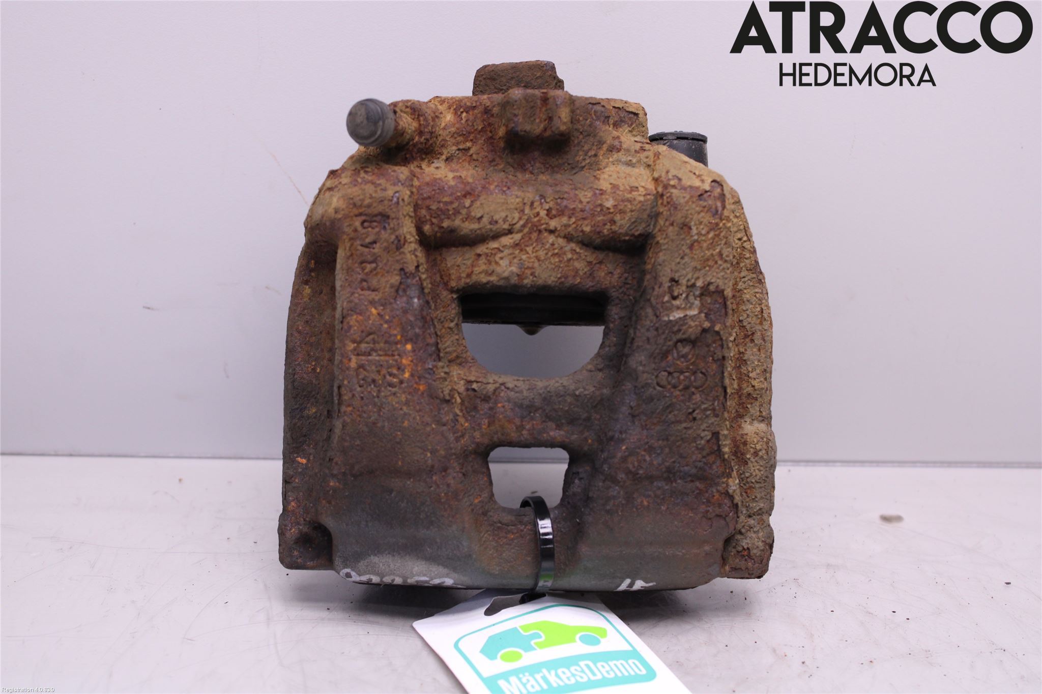 Audi Q3 8U 12-18 Bromsok Fram Höger