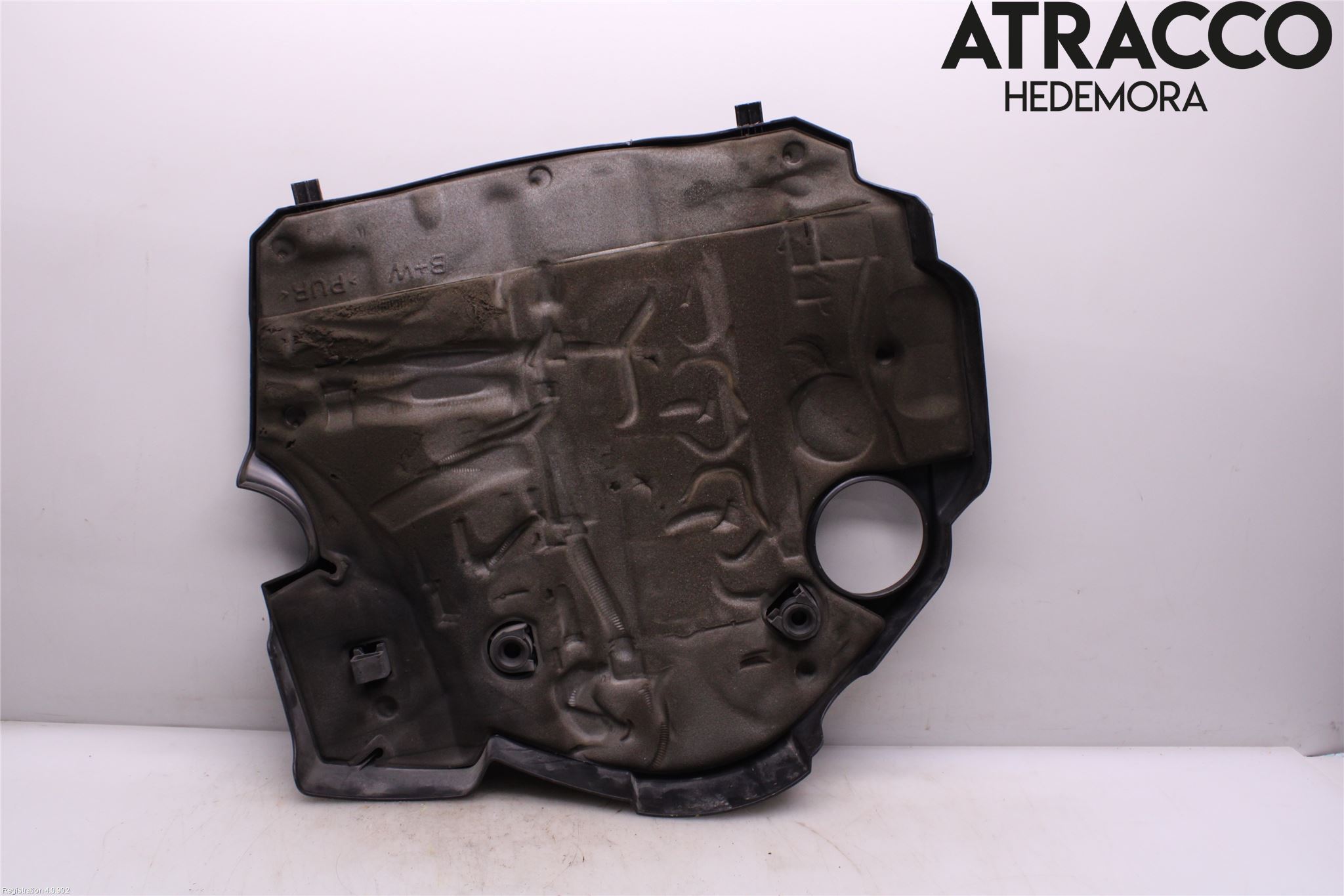 BMW X3 E83     03-10 Motorkåpa