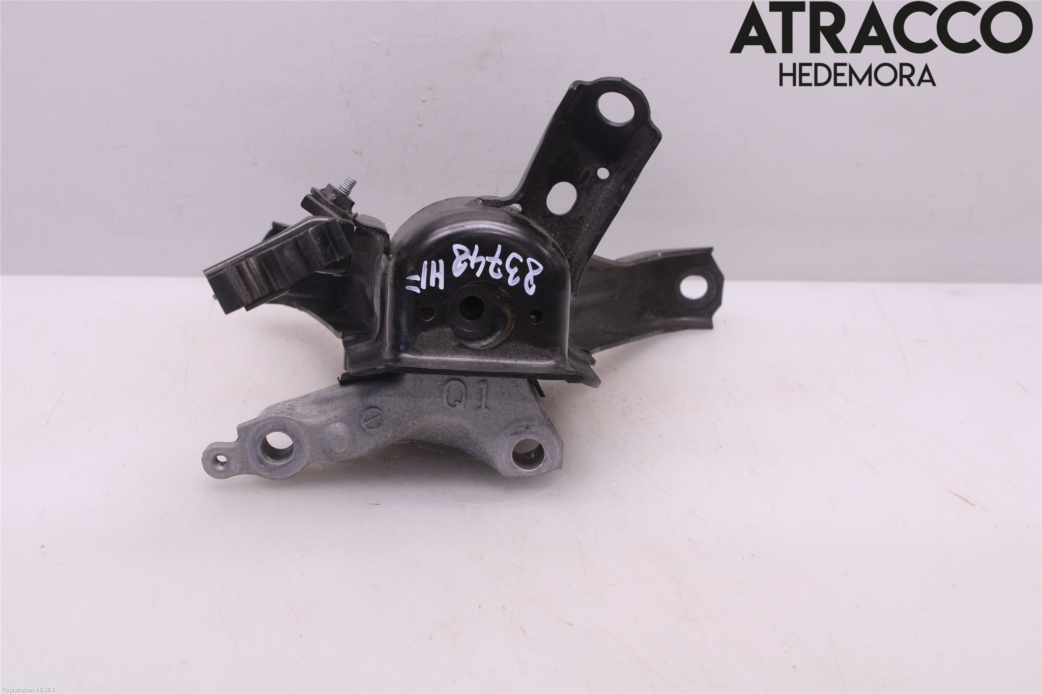 Toyota COROLLA 19- Motorfäste