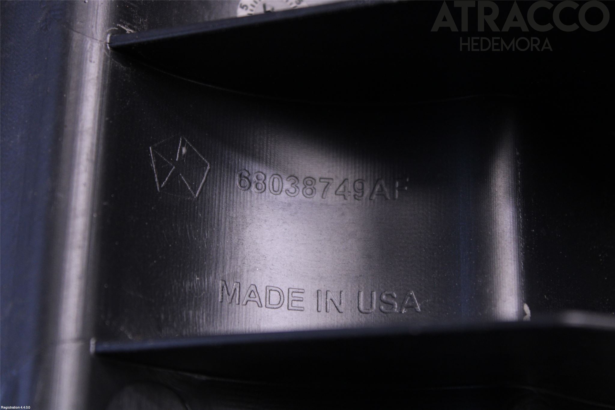 Dodge PICK UP RAM 81- Motorkåpa