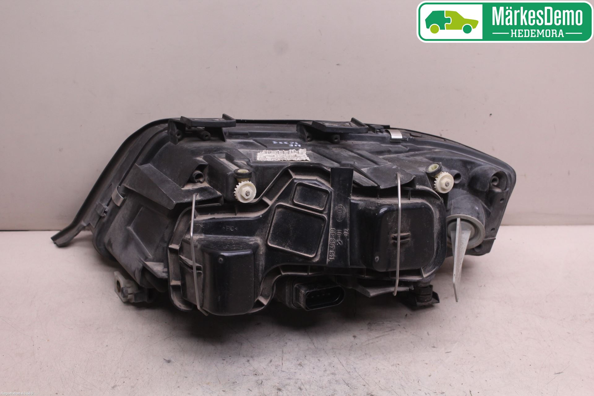 Audi A6/S6     97-05 Strålkastare Höger