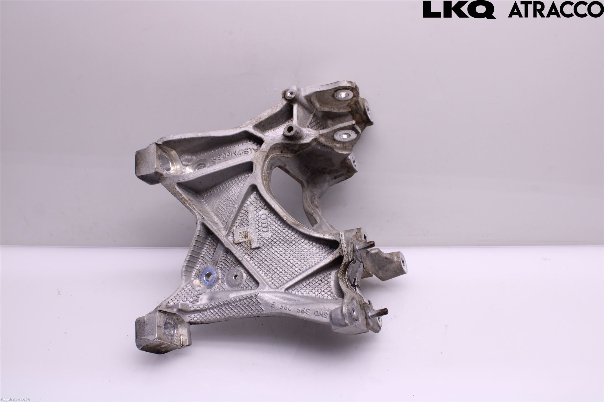 Audi A5 17- Motorfäste