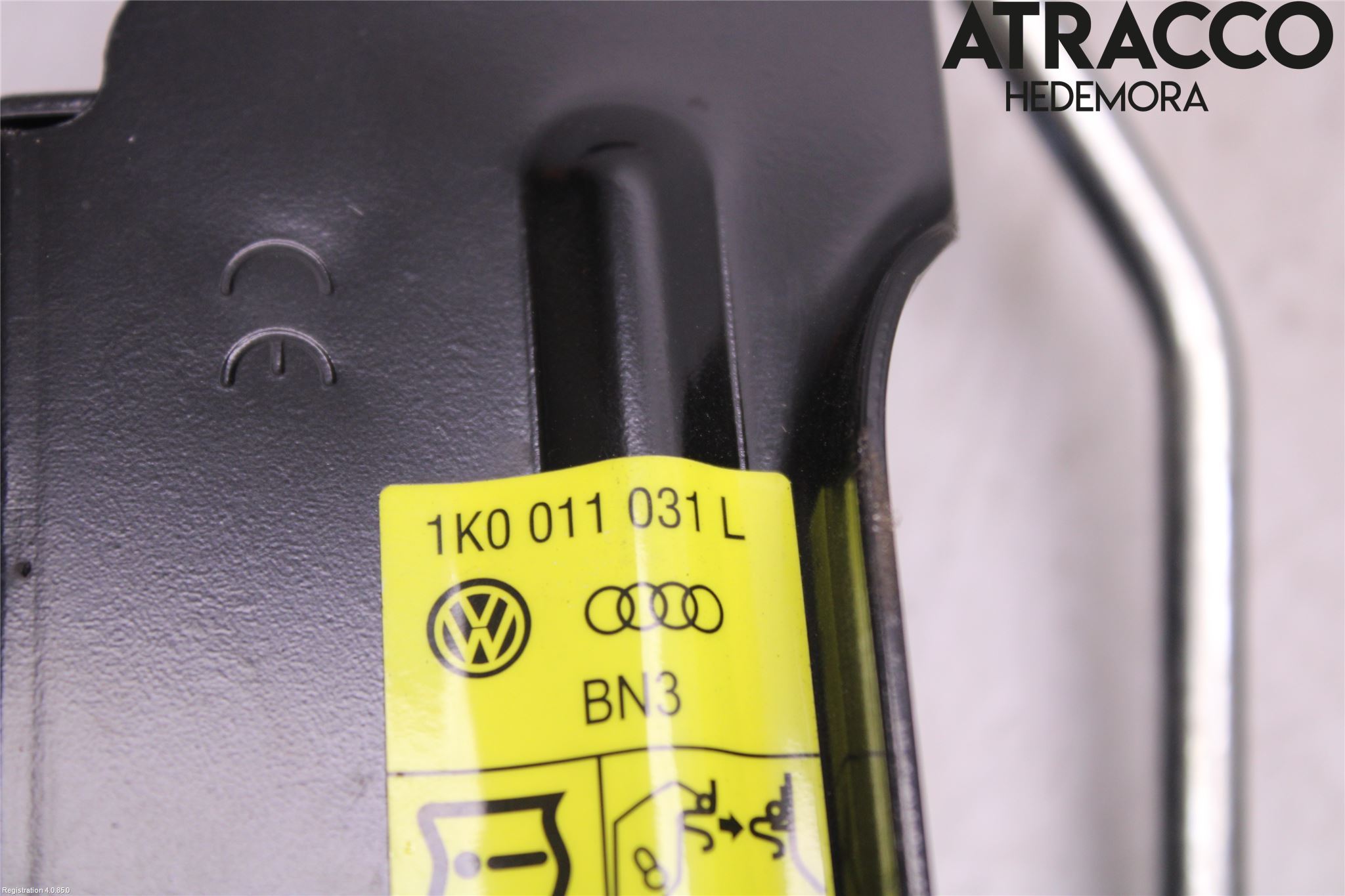 Volkswagen VW SCIROCCO 09-17 Domkraft