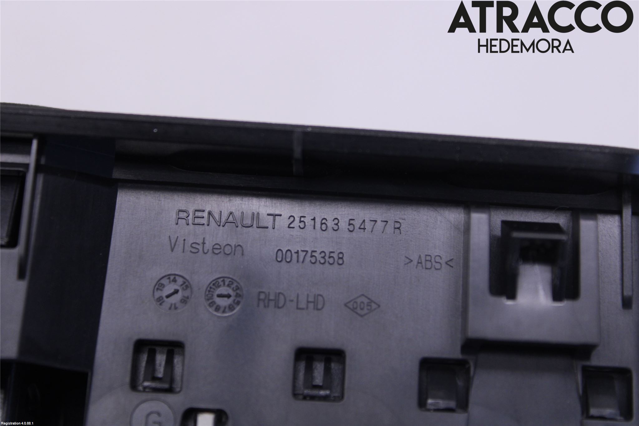 Renault KADJAR 15- Strömställare Multifunktion