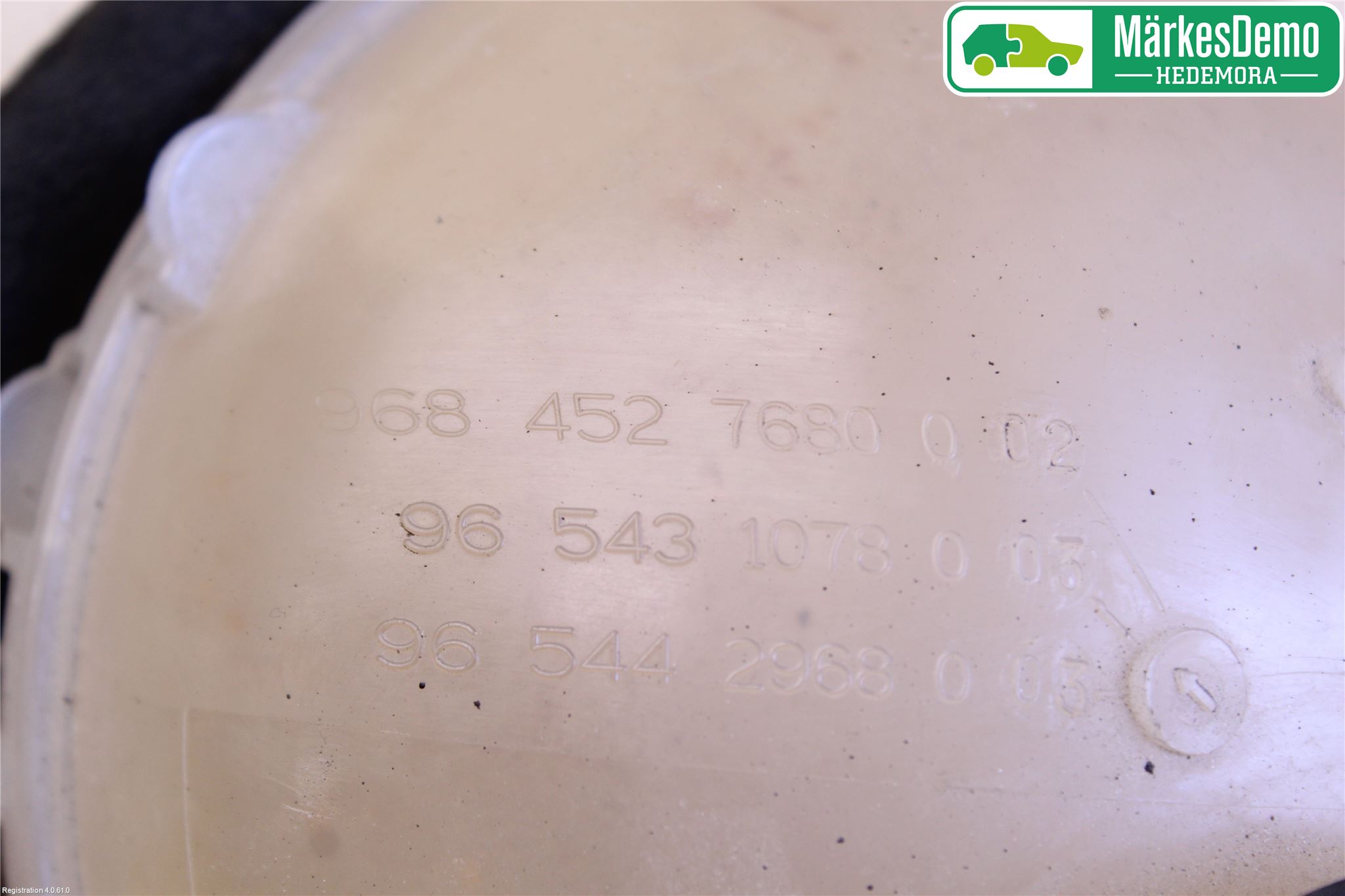 Peugeot 3008 09-16 Expansionstank