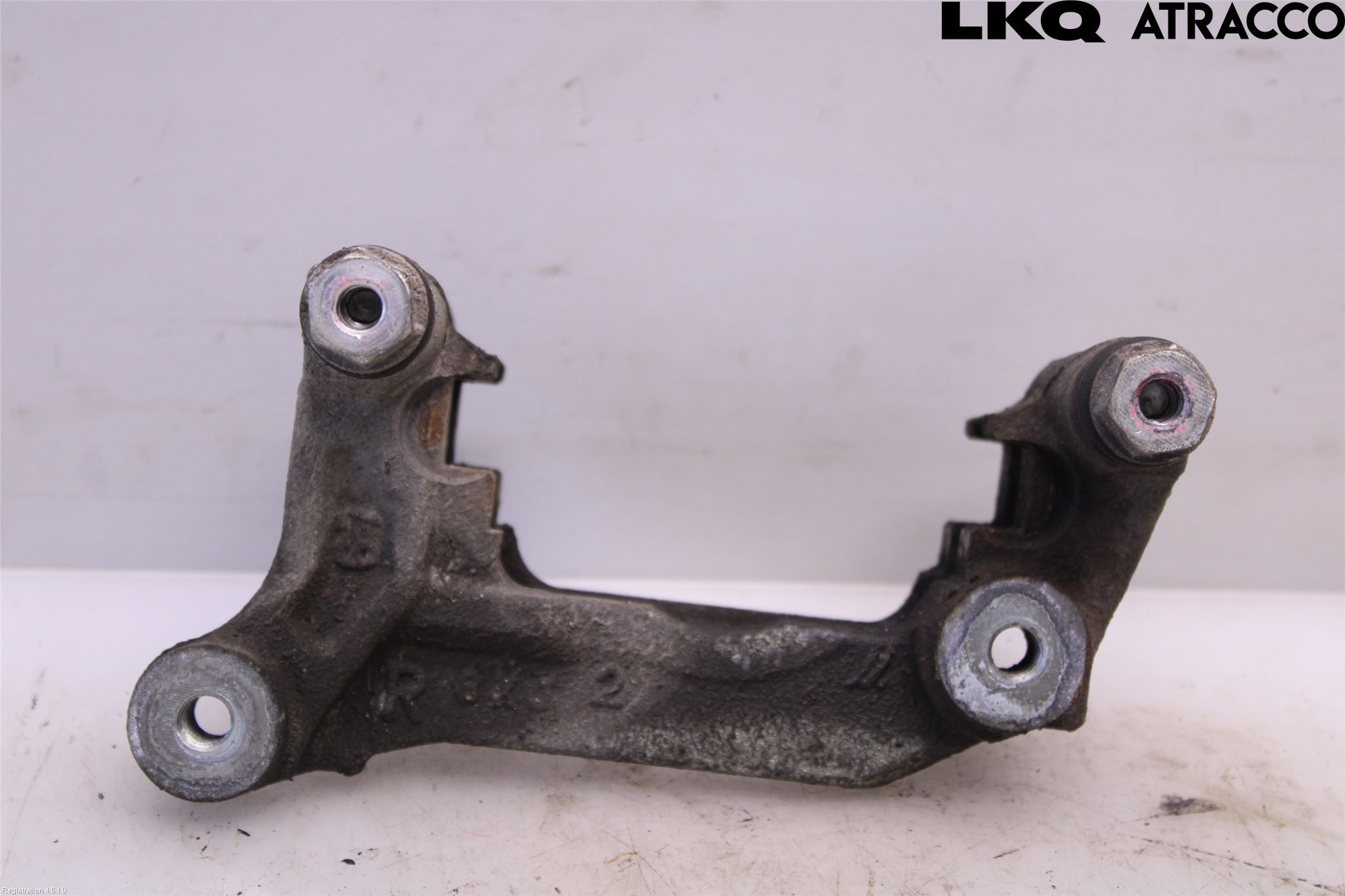 Mitsubishi OUTLANDER 13-21 Bromsokshållare