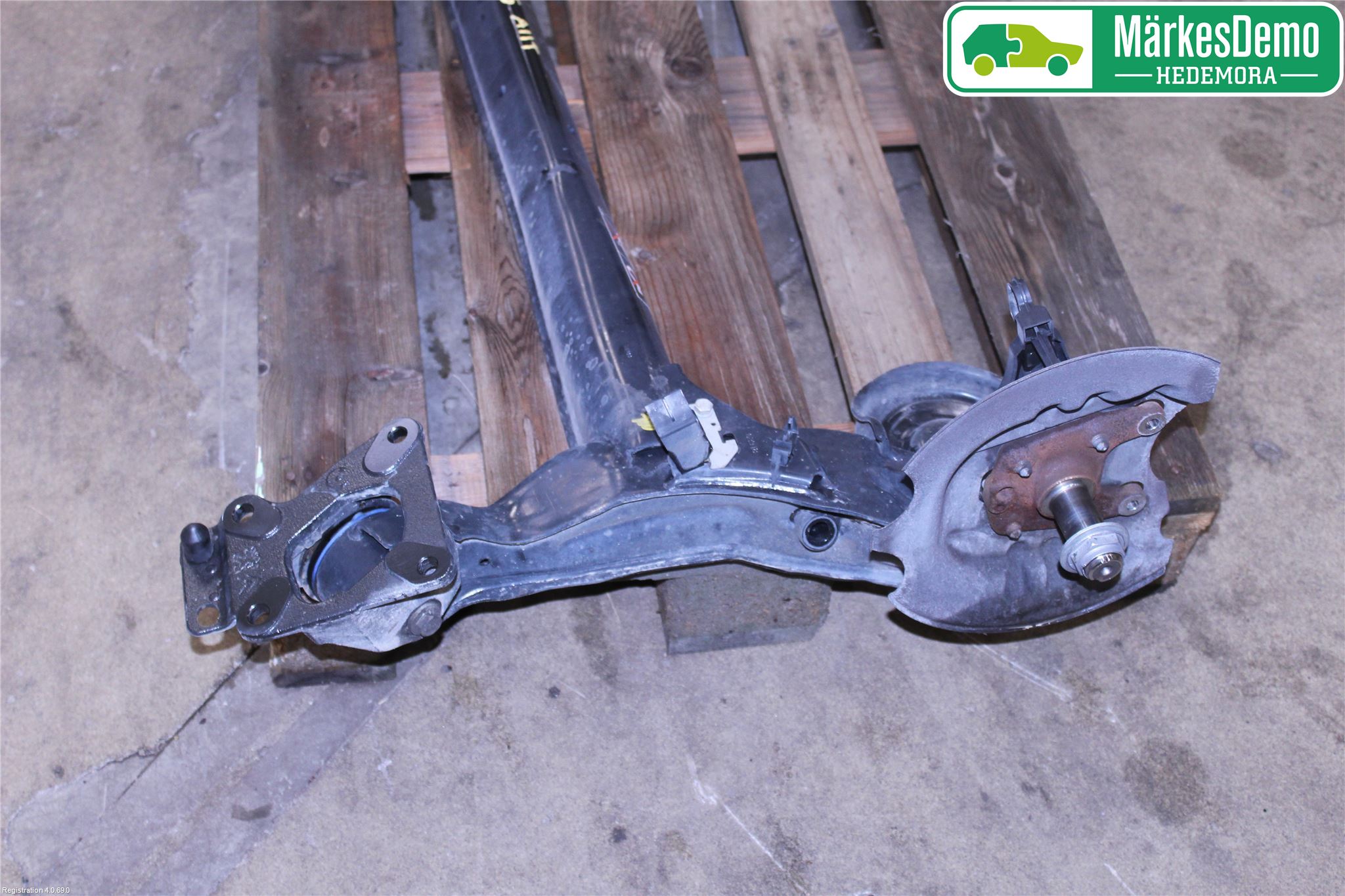 Peugeot PARTNER 16-18 Bakaxelbalk