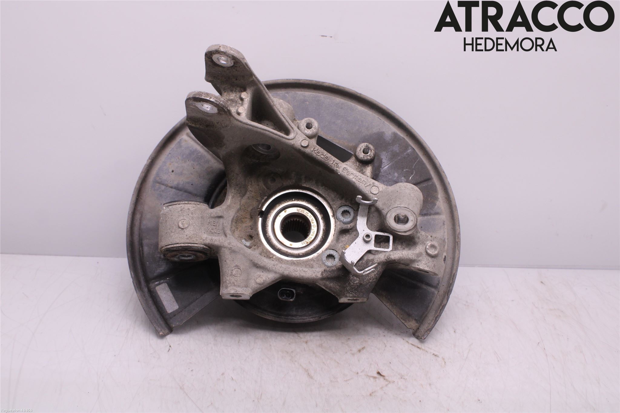 Porsche CAYENNE 03- Hjullagerhus-Spindel Vä B