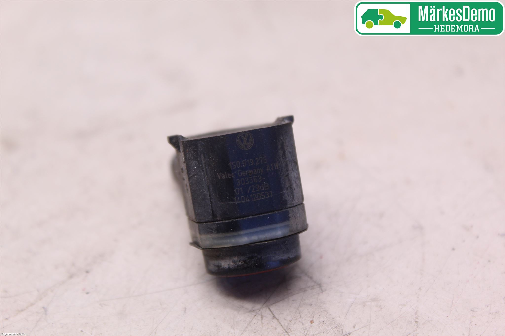 Volkswagen VW TOURAN 10-15 Parkeringshjälp Frontsensor