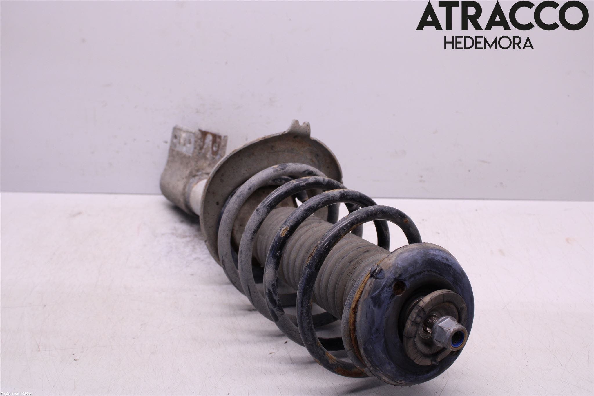 Peugeot 308 08-13 Fjäderben Fram Höger