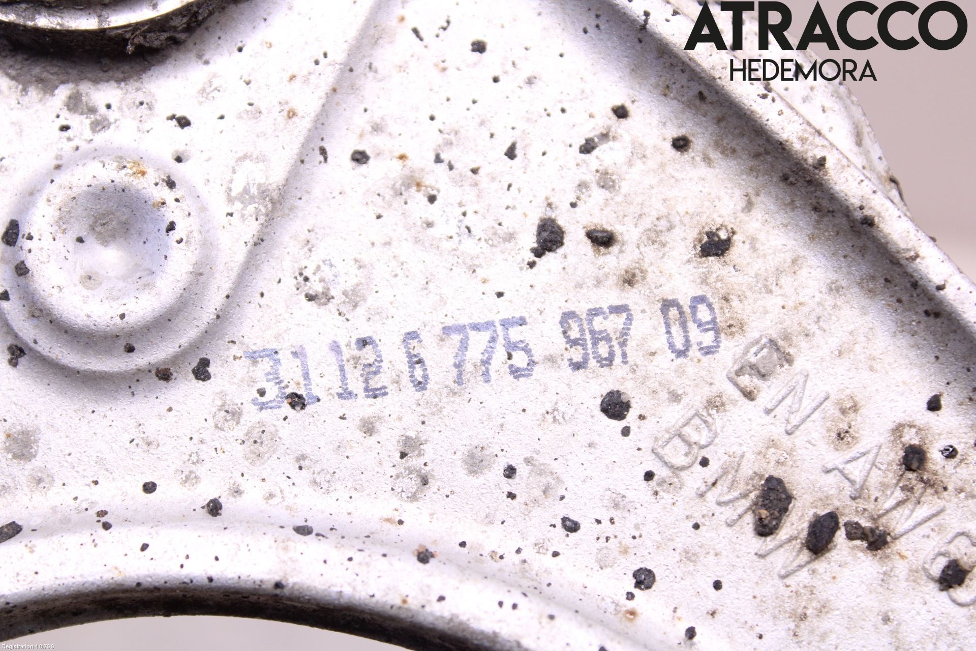 BMW 5 F10/F11/F18 09-17 Bärarm Fram Övre Hö