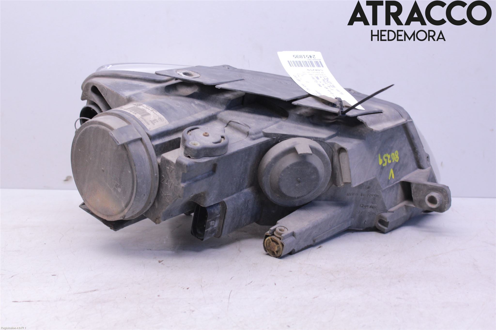Volkswagen VW PASSAT 05-11 Strålkastare Vänster