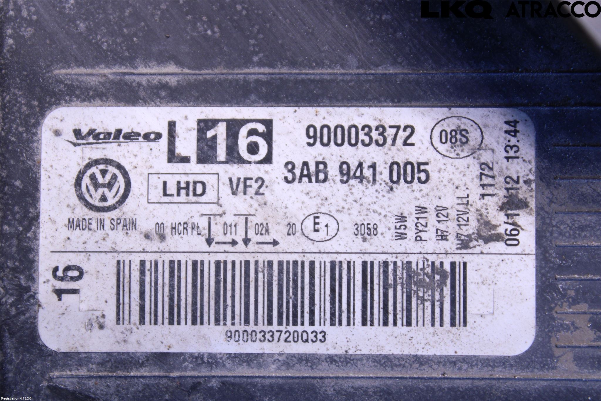Volkswagen VW PASSAT 11-14 Strålkastare Vänster
