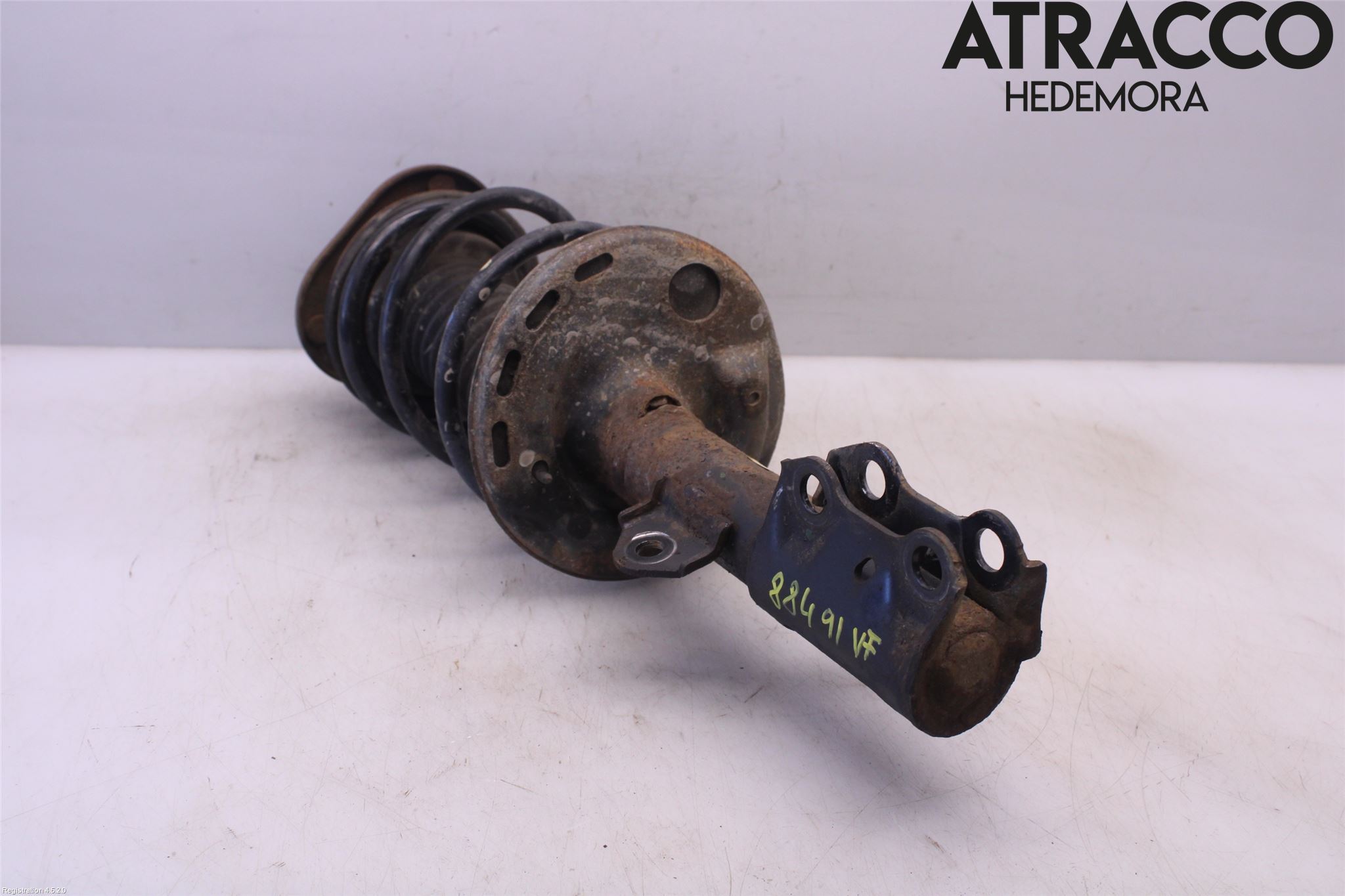 Toyota AURIS 13-19 Fjäderben Fram Vänster