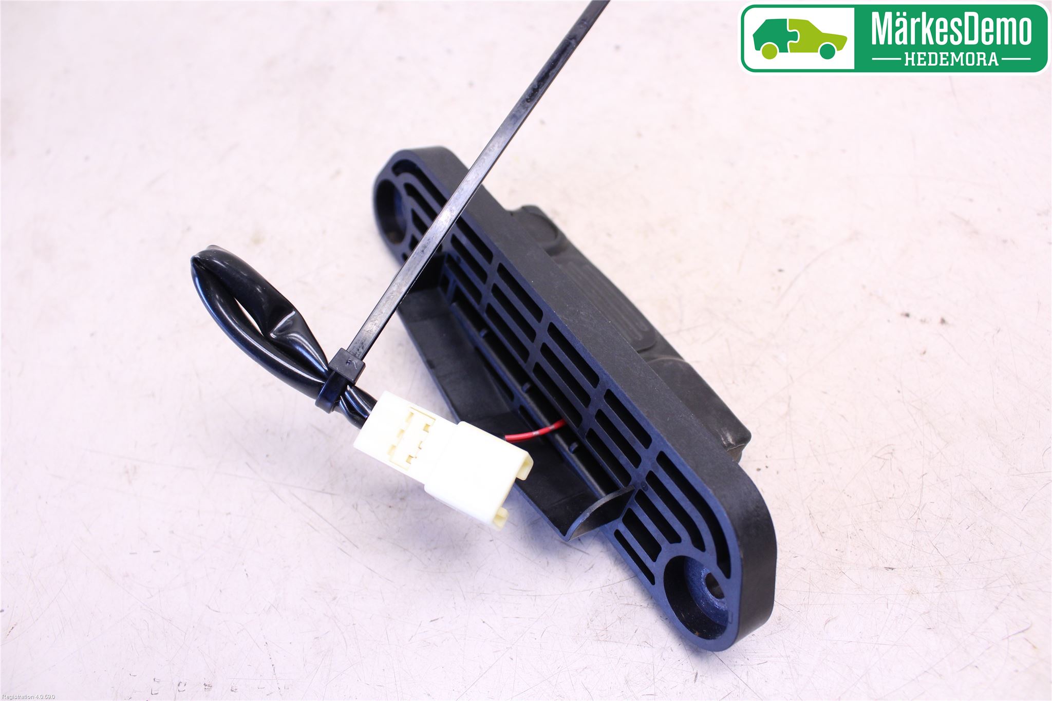 Mitsubishi OUTLANDER 07-12 Bakluckehandtag