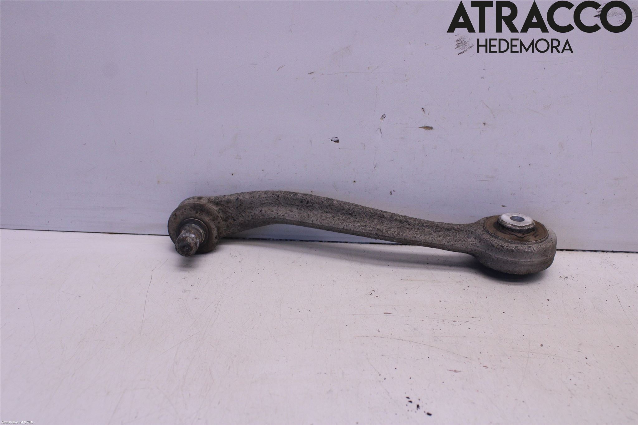 Audi Q5 09-16 Bärarm Fram Övre Vä