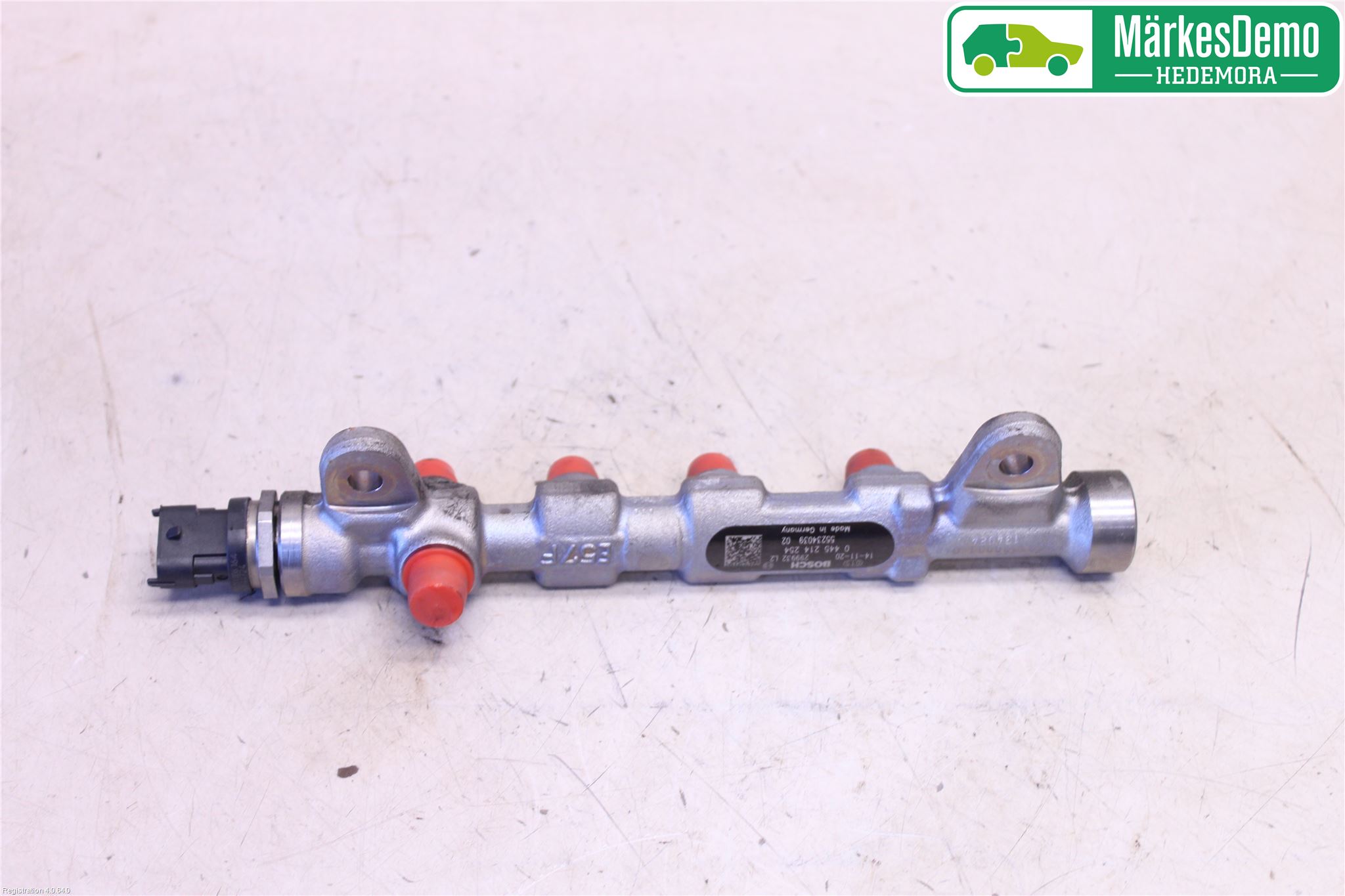 Fiat FREEMONT Injspridarrör