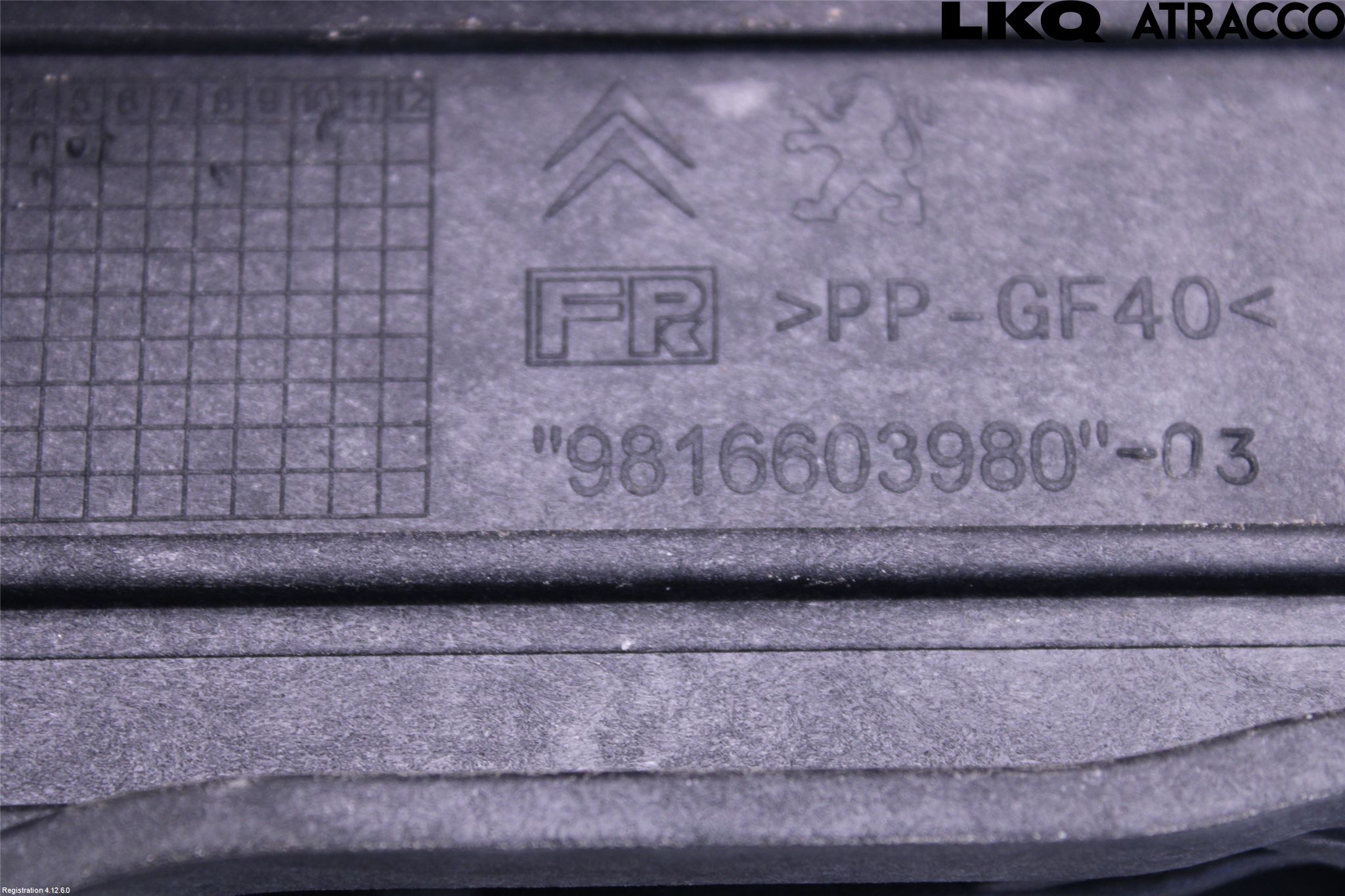 Peugeot 308 14-21 Front Huvlåsplåt-Balk